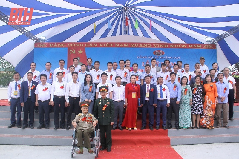 lưu niem.jpg