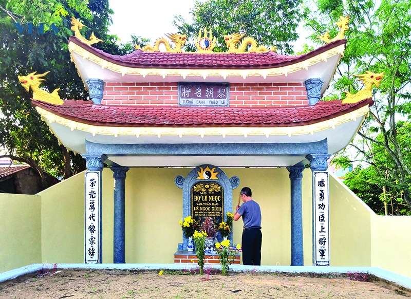 lăng mộ.jpg