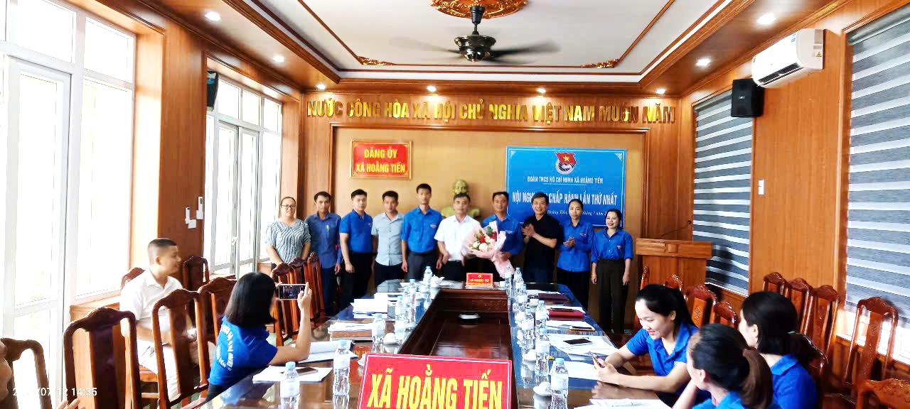 Đoàn xã Hoằng Tiến tổ chức phiên họp thứ nhất, công bố các quyết định quan trọng