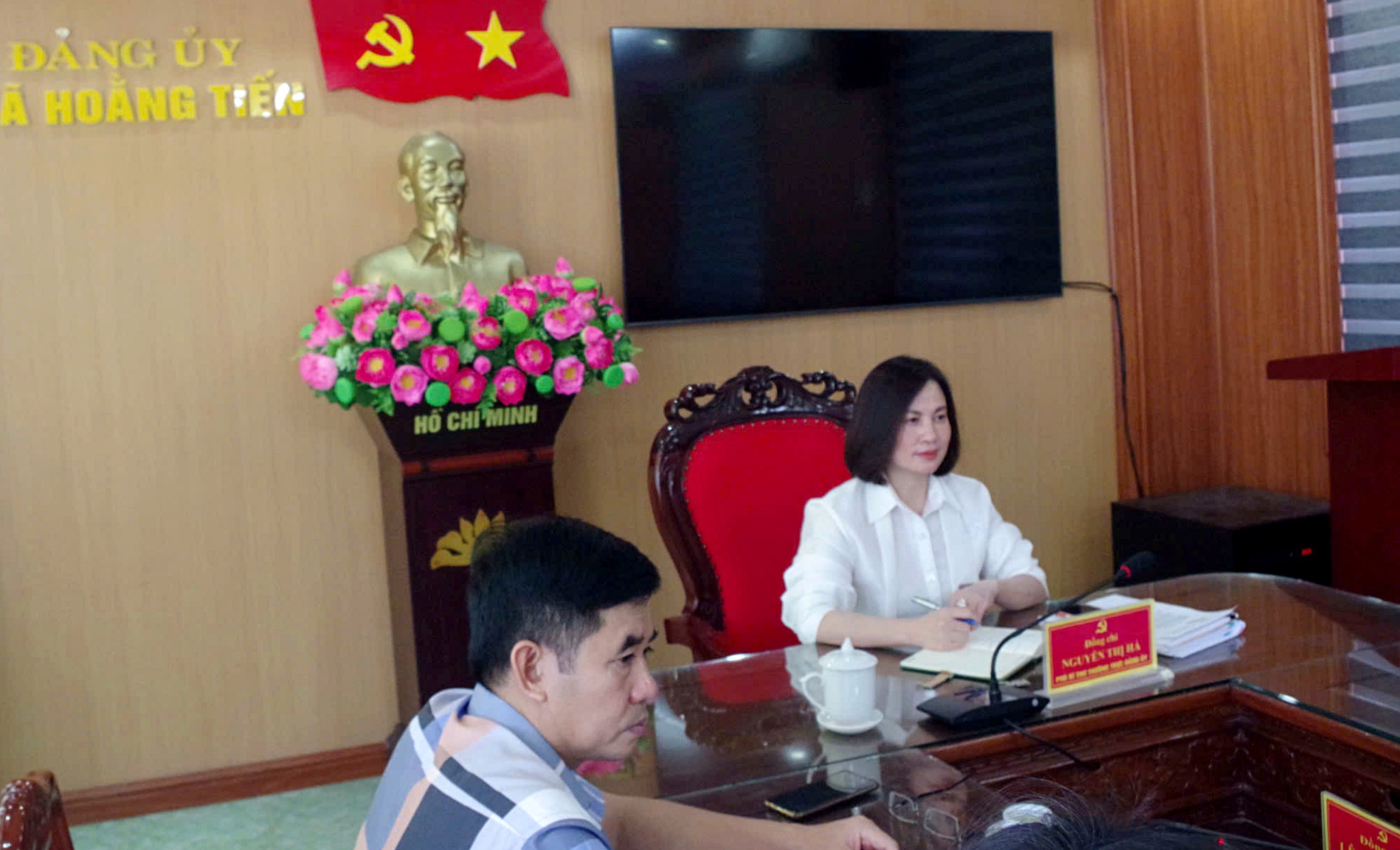 Anh-tin-bai