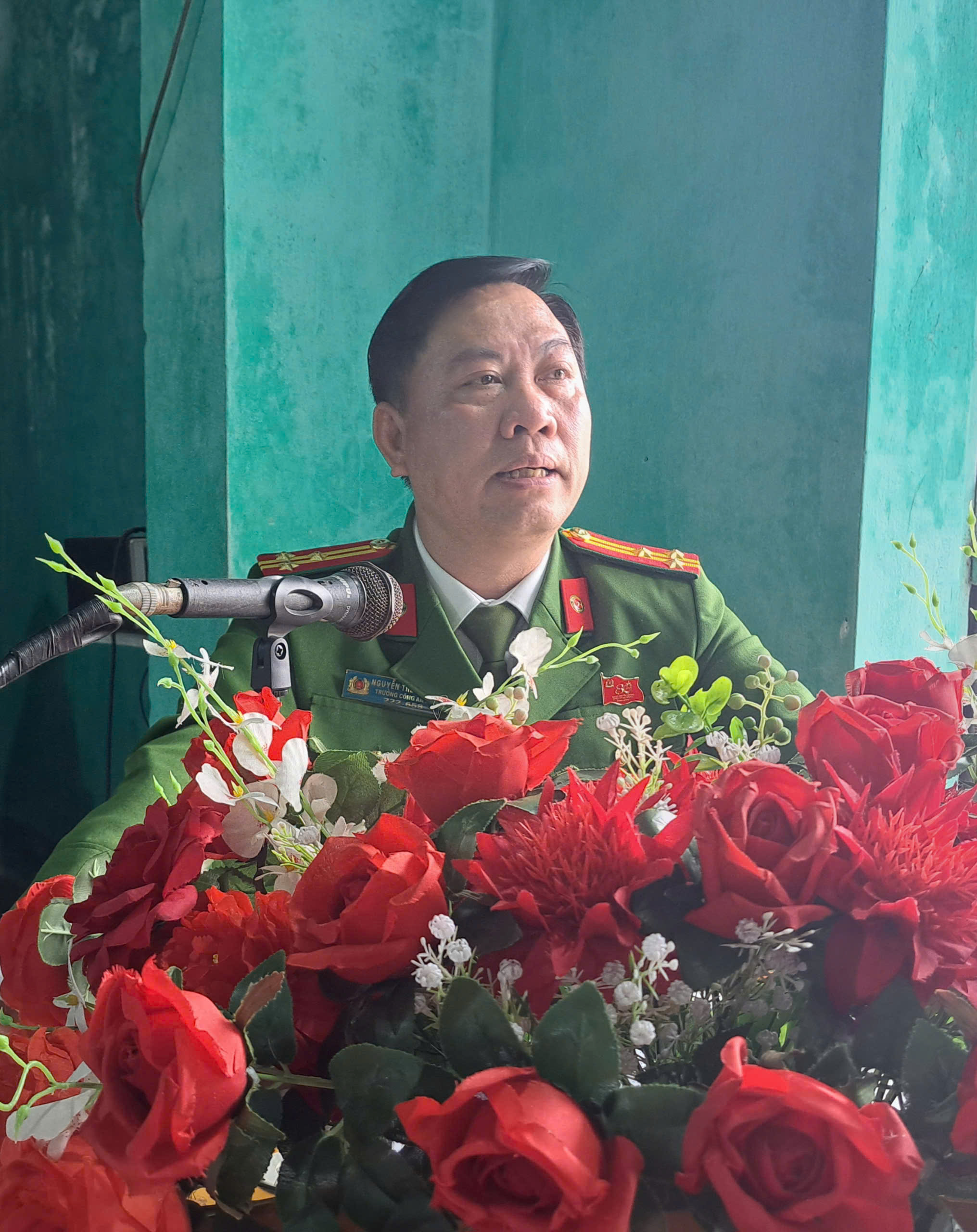 Anh-tin-bai