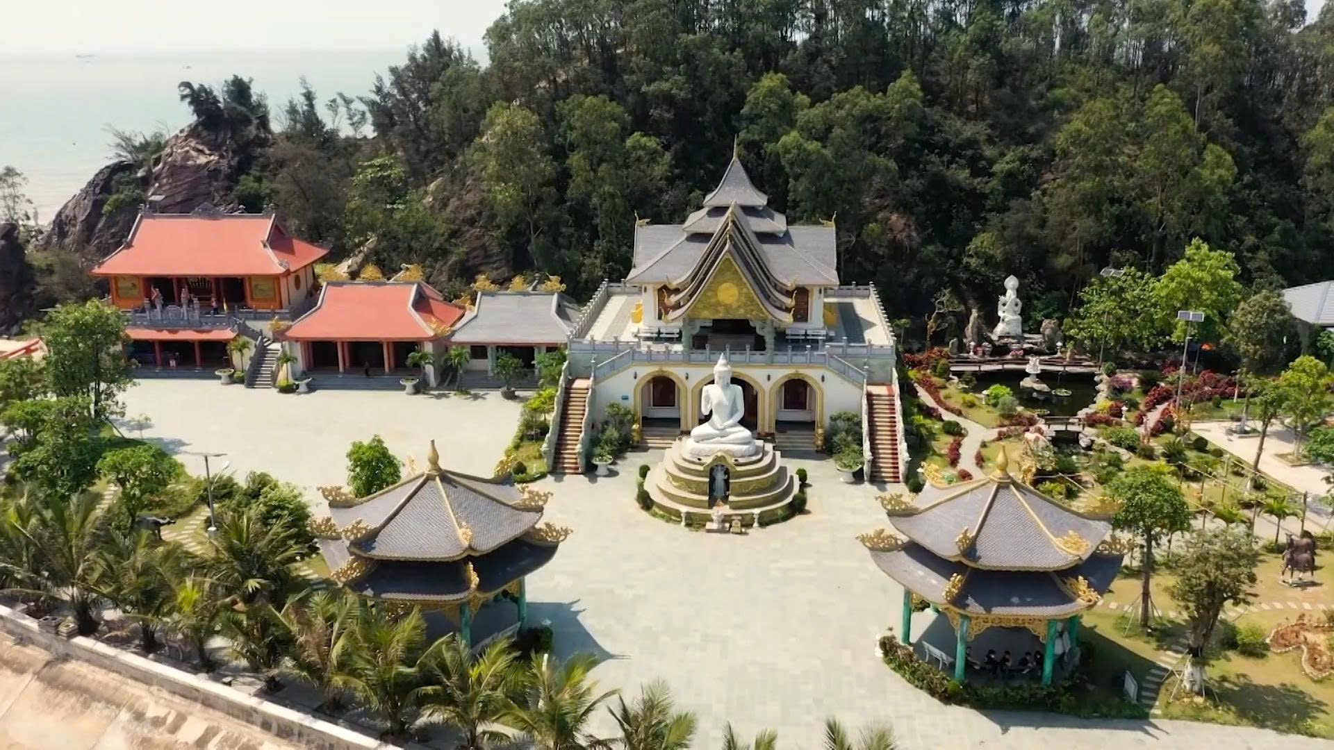 Khu văn hóa du lịch tâm linh Lạch Trường – nơi biển kể chuyện, di sản lên tiếng