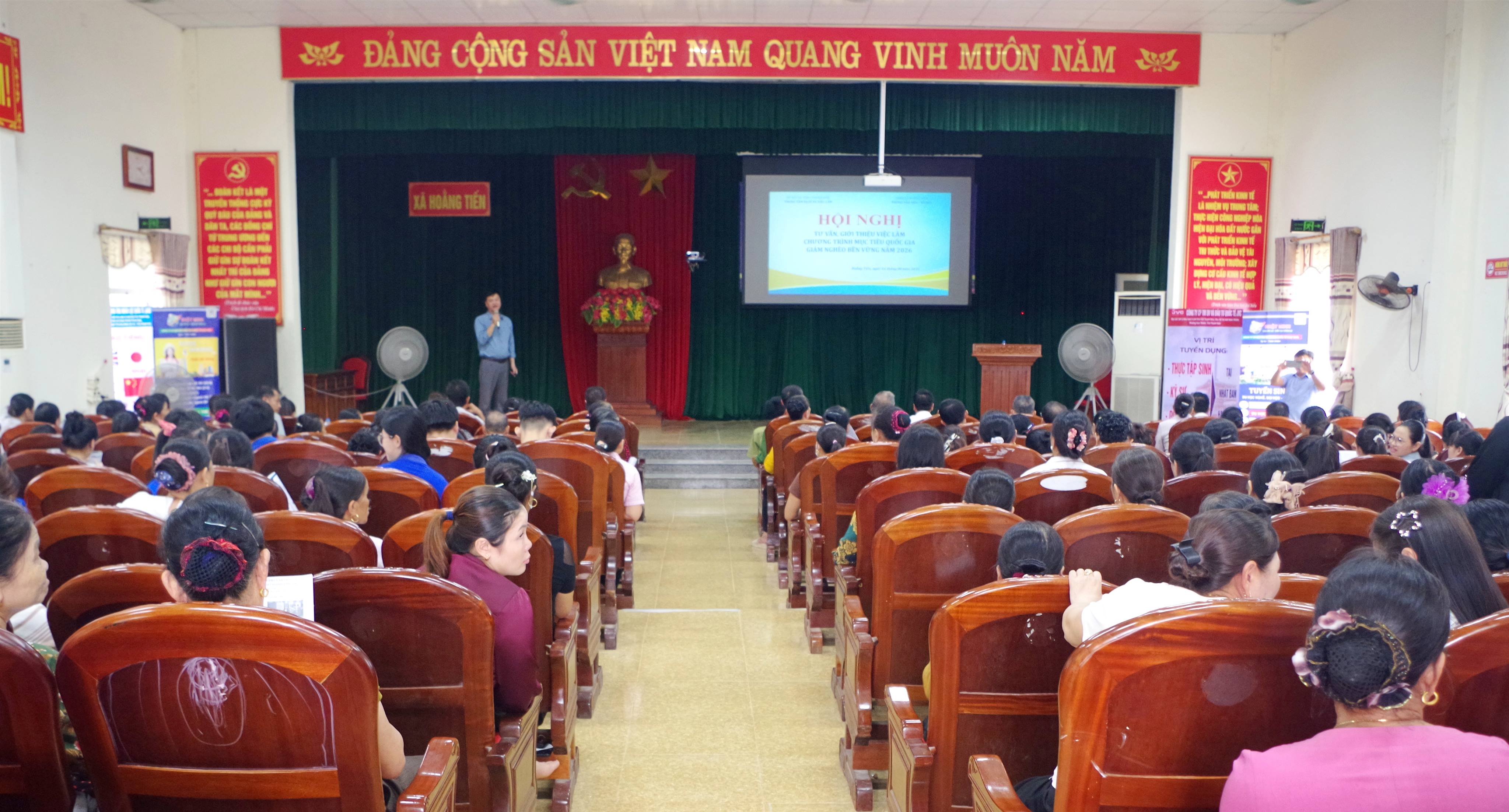 XÃ HOẰNG TIẾN TỔ CHỨC HỘI NGHỊ TƯ VẤN, GIỚI THIỆU VIỆC LÀM NĂM 2026