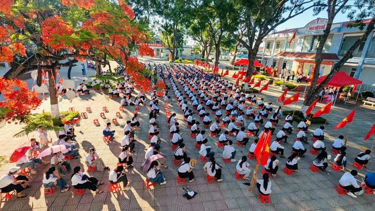 Anh-tin-bai