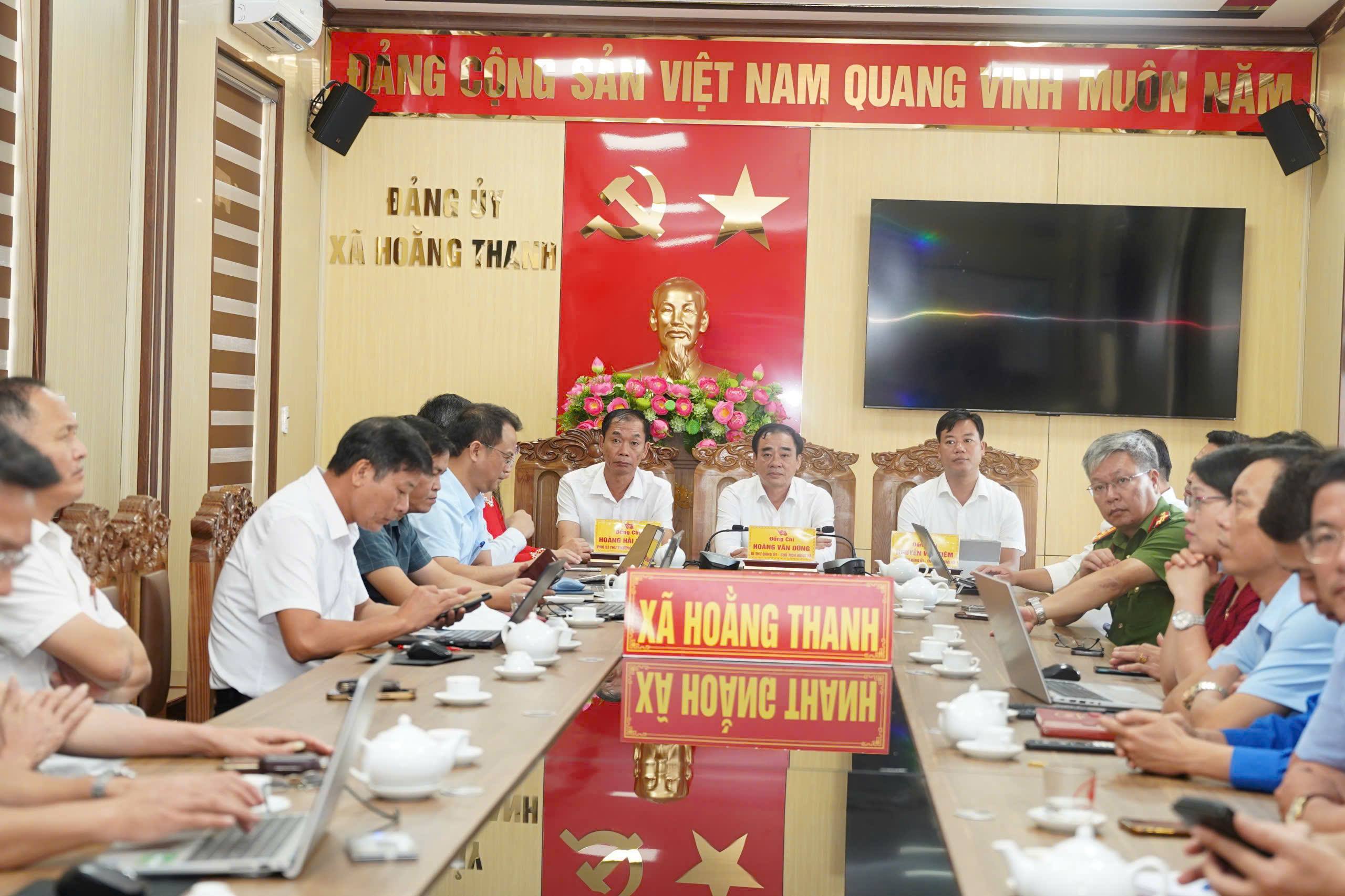 HOẰNG THANH THAM DỰ HỘI NGHỊ TRỰC TUYẾN CÔNG BỐ QUYẾT ĐỊNH CỦA BAN BÍ THƯ VỀ CÔNG TÁC CÁN BỘ.