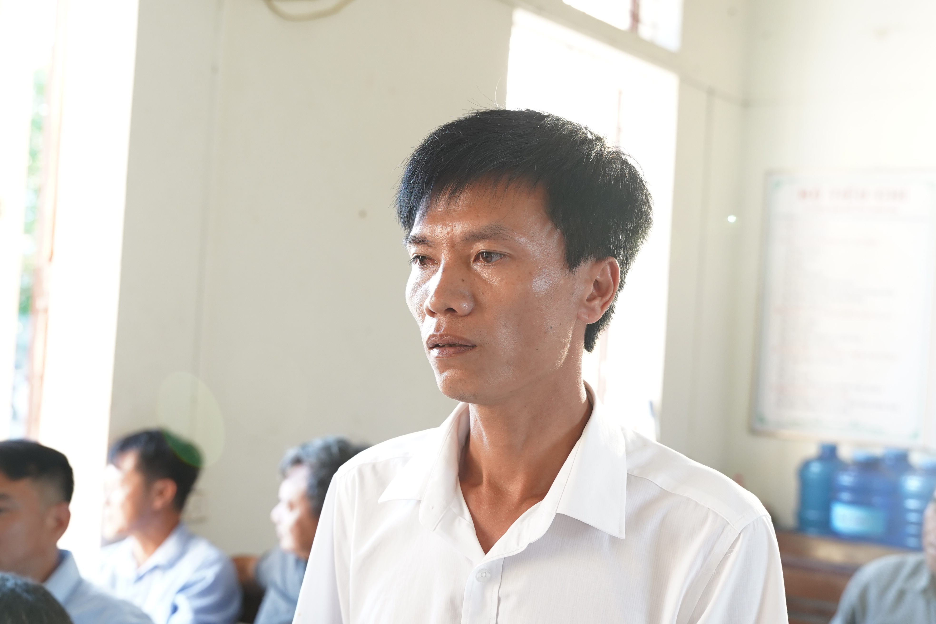 Anh-tin-bai