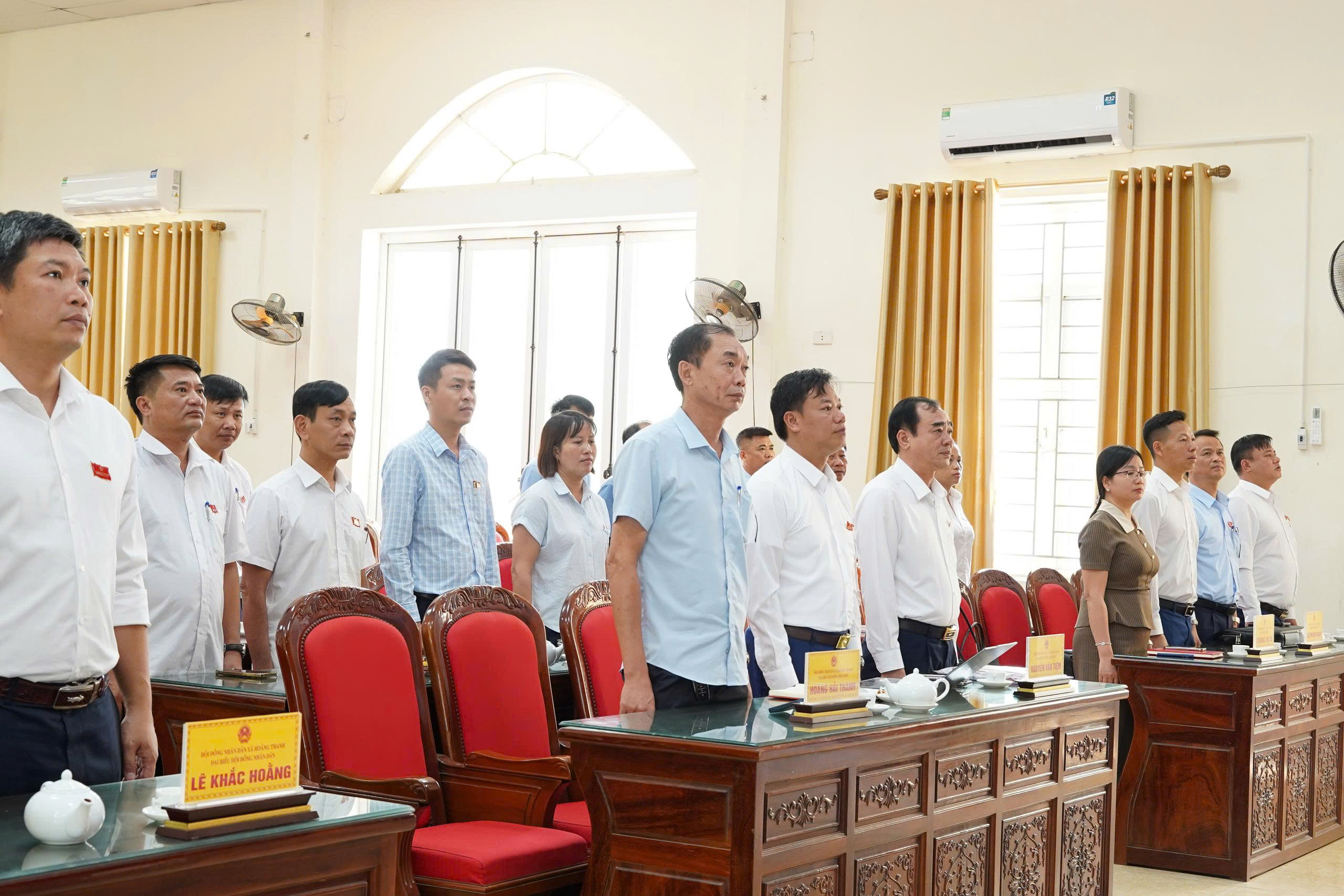 HOẰNG THANH: KHAI MẠC KỲ HỌP THỨ BA HĐND XÃ KHÓA XXII, NHIỆM KỲ 2026-2031 THÔNG QUA NGHỊ QUYẾT VỀ VIỆC SẮP XẾP VÀ ĐỔI TÊN THÔN TRÊN ĐỊA BÀN XÃ