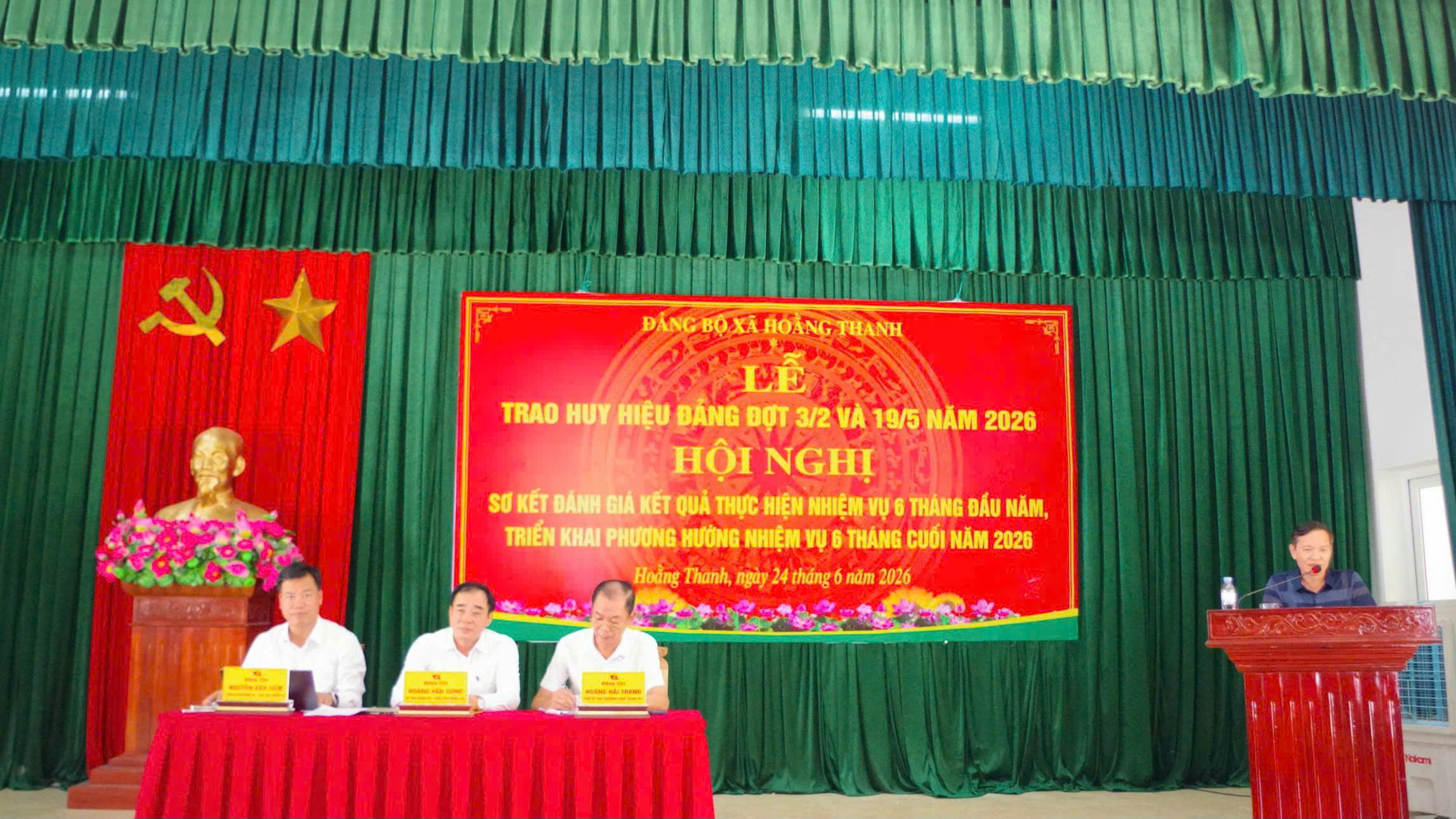 ĐẢNG ỦY XÃ HOẰNG THANH TỔ CHỨC HỘI NGHỊ SƠ KẾT CÔNG TÁC 6 THÁNG ĐẦU NĂM 2026.