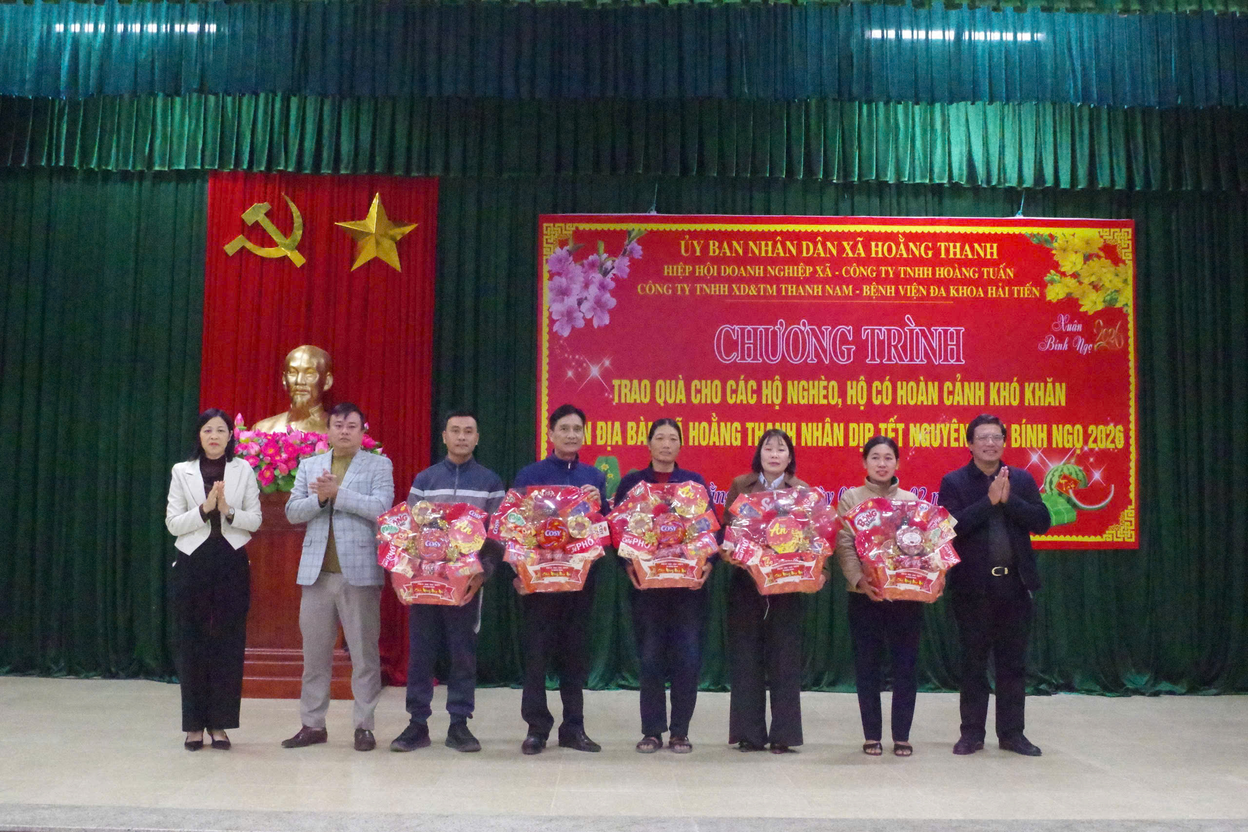 Anh-tin-bai
