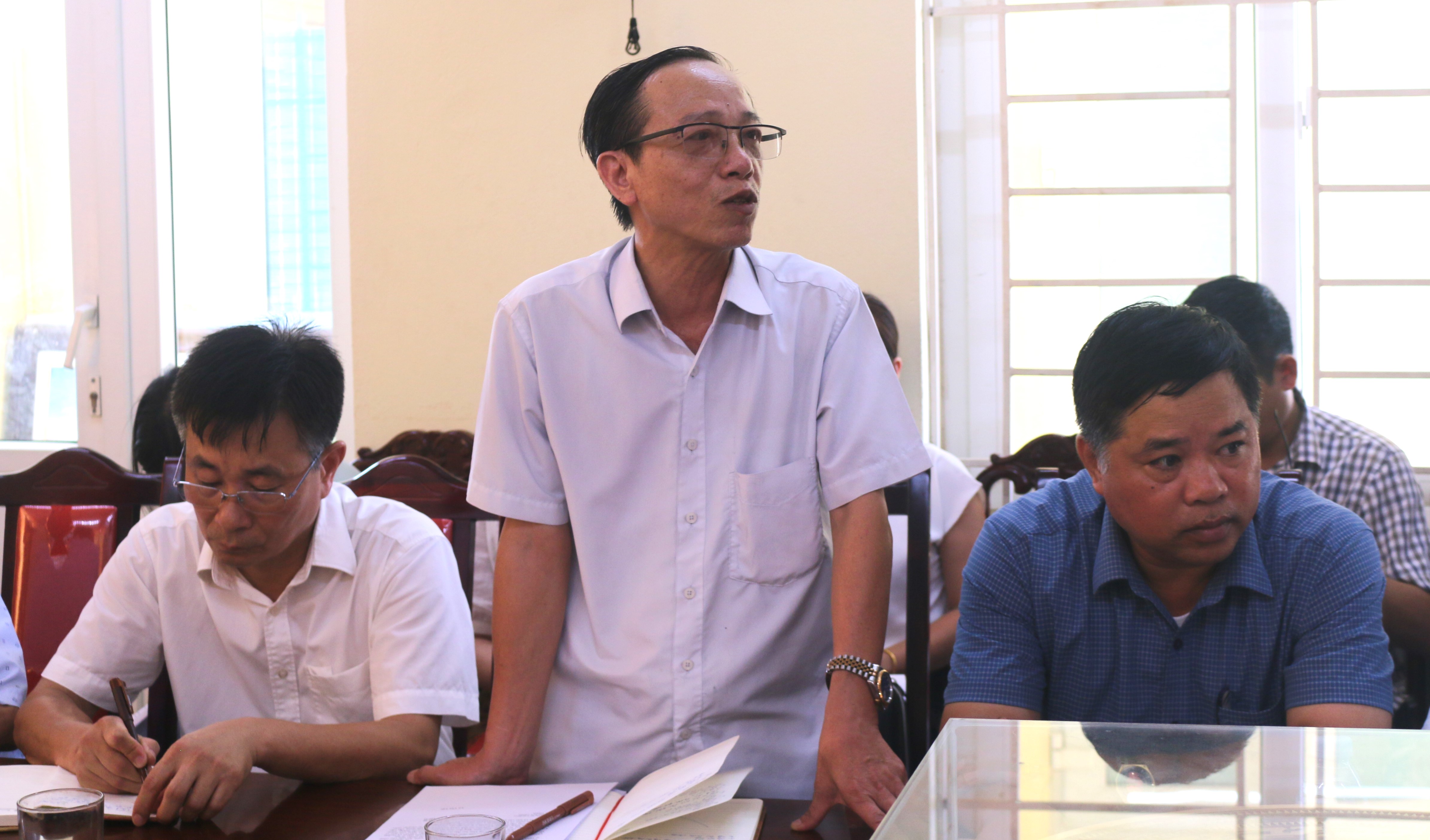 Anh-tin-bai