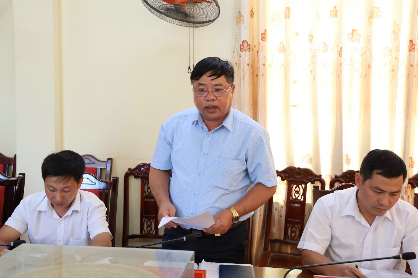 Anh-tin-bai