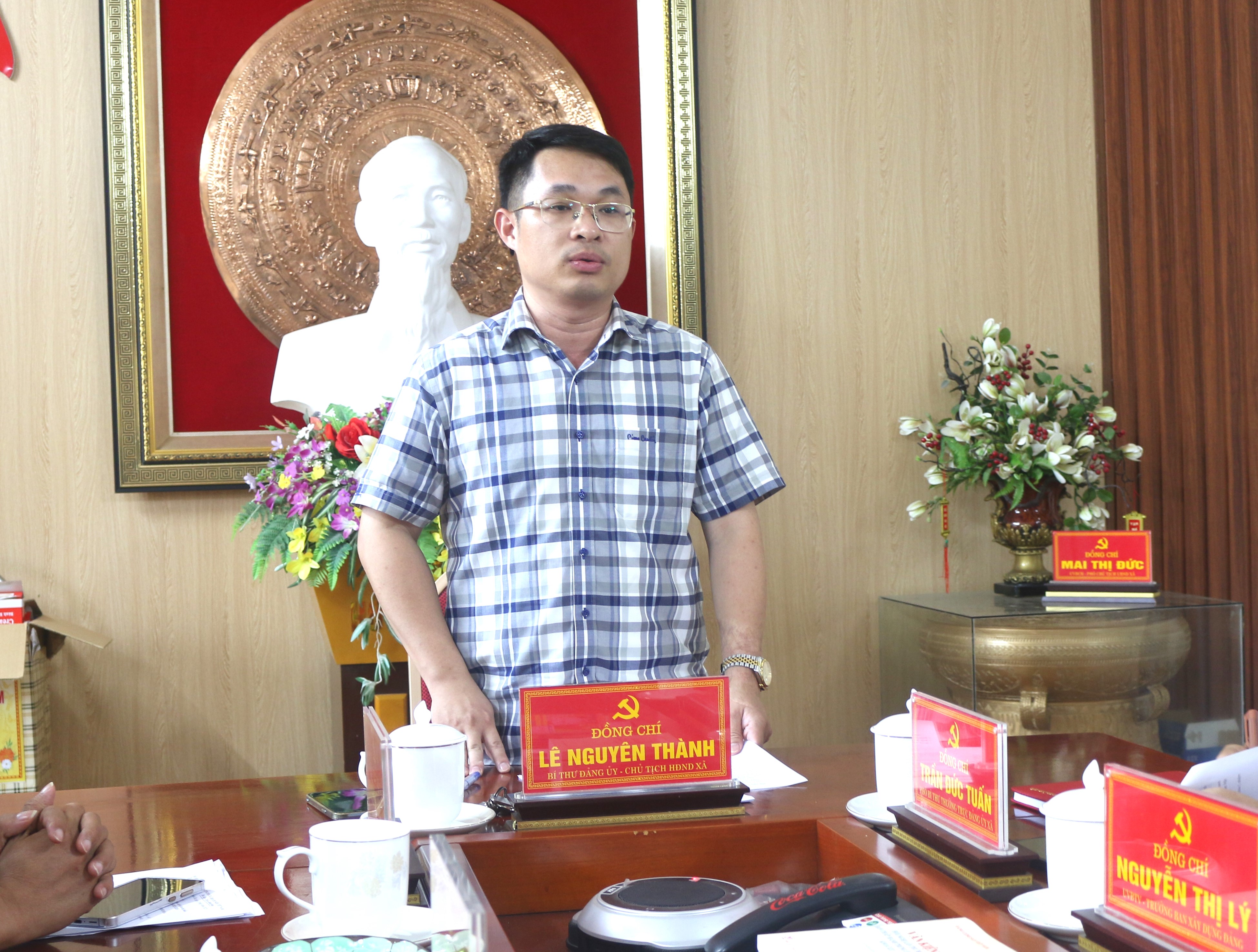 Anh-tin-bai