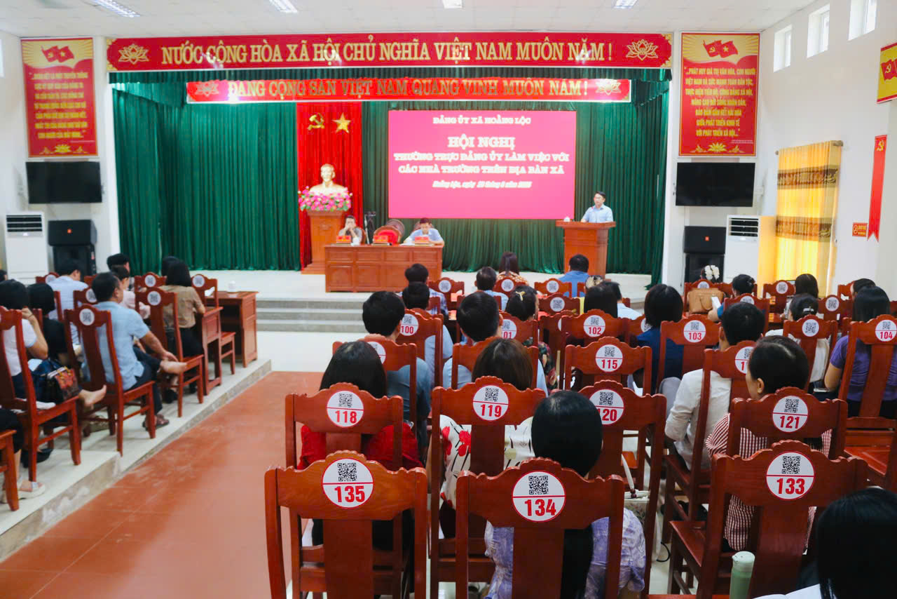 Thường trực Đảng ủy Hoằng Lộc làm việc với các nhà trường trên địa bàn: Khẳng định vị thế “đất học”, tích cực chuẩn bị cho năm học mới 2025–2026