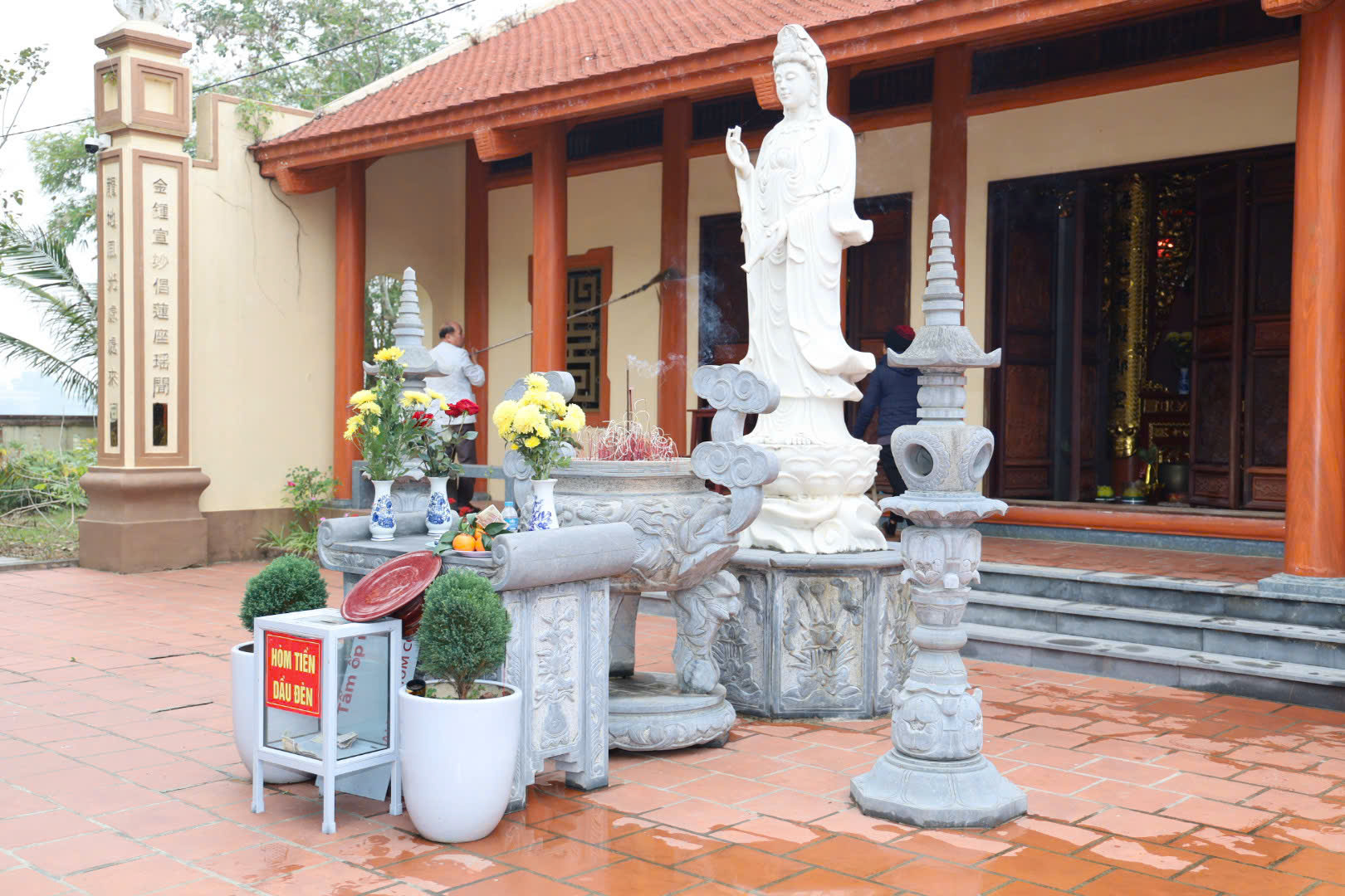 Anh-tin-bai
