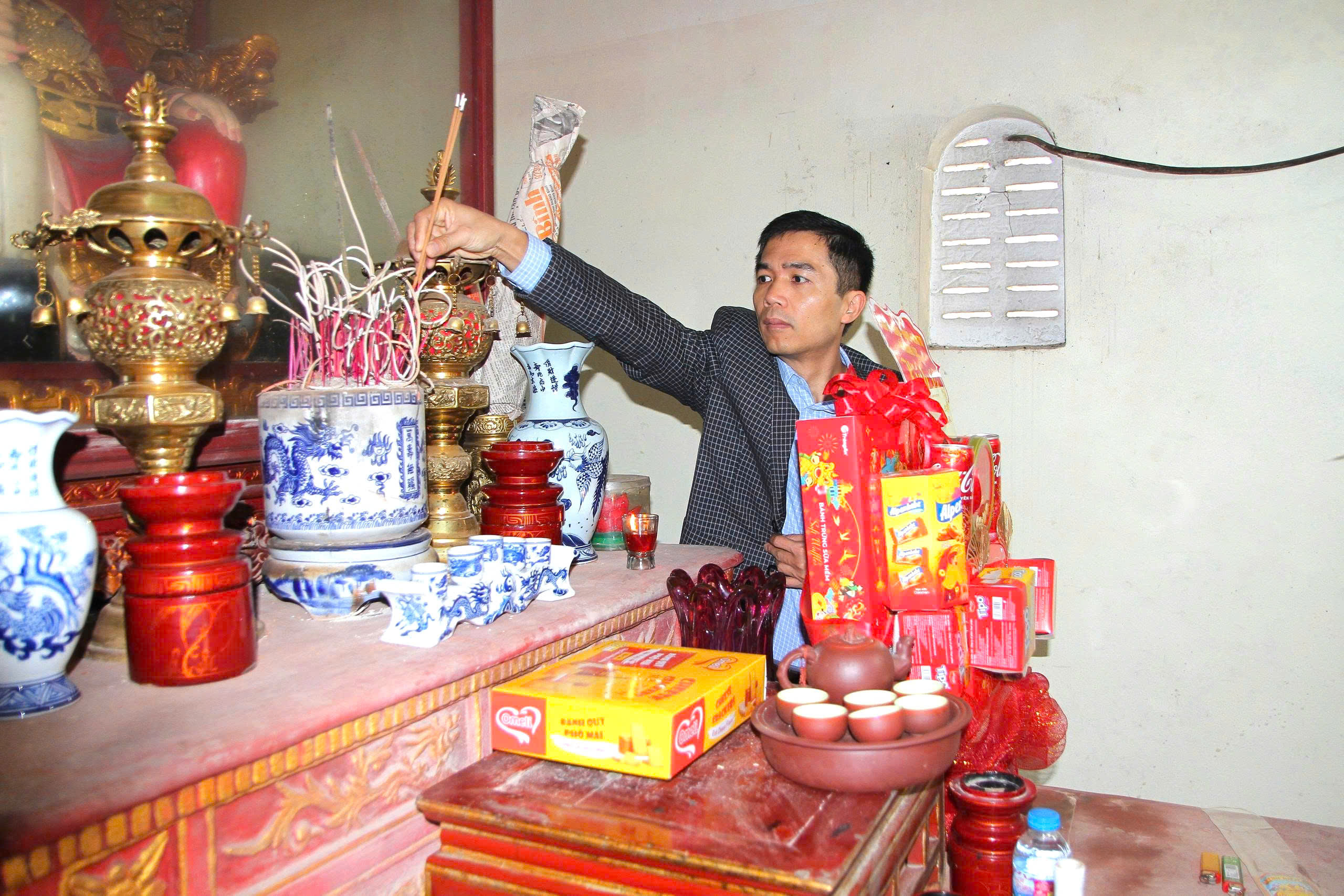 Anh-tin-bai