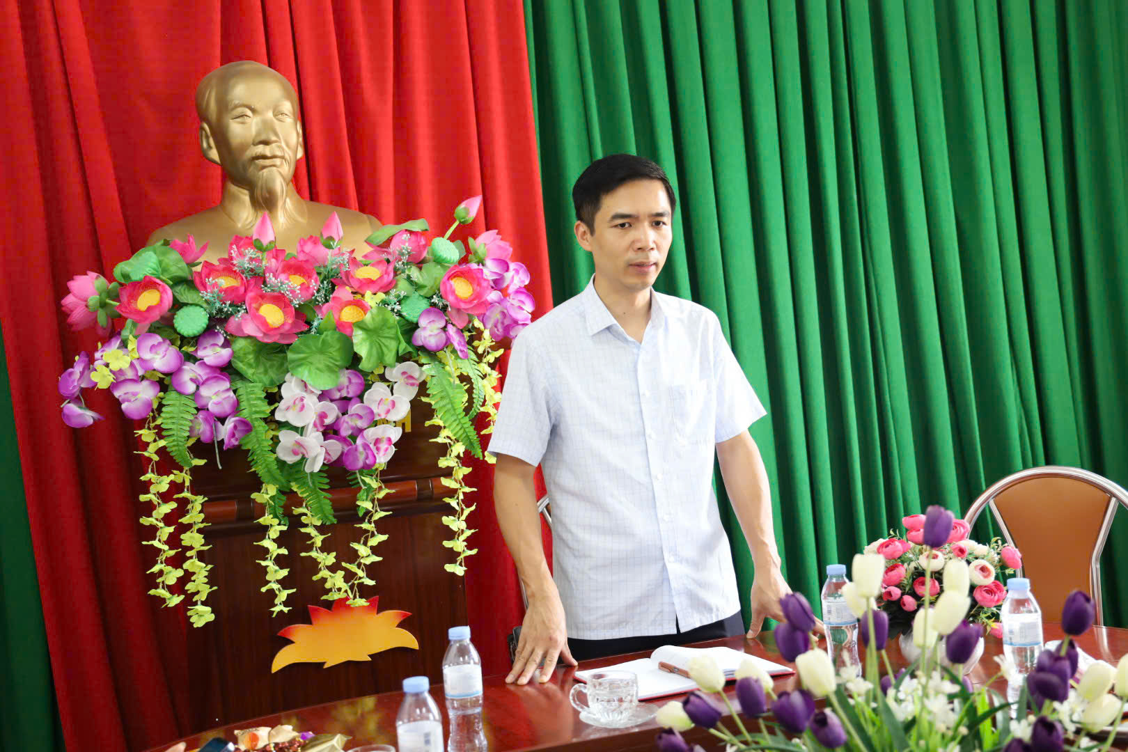 Anh-tin-bai