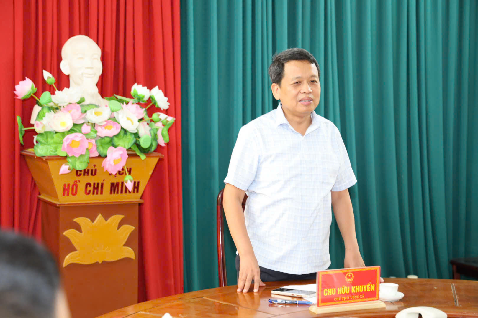 Anh-tin-bai
