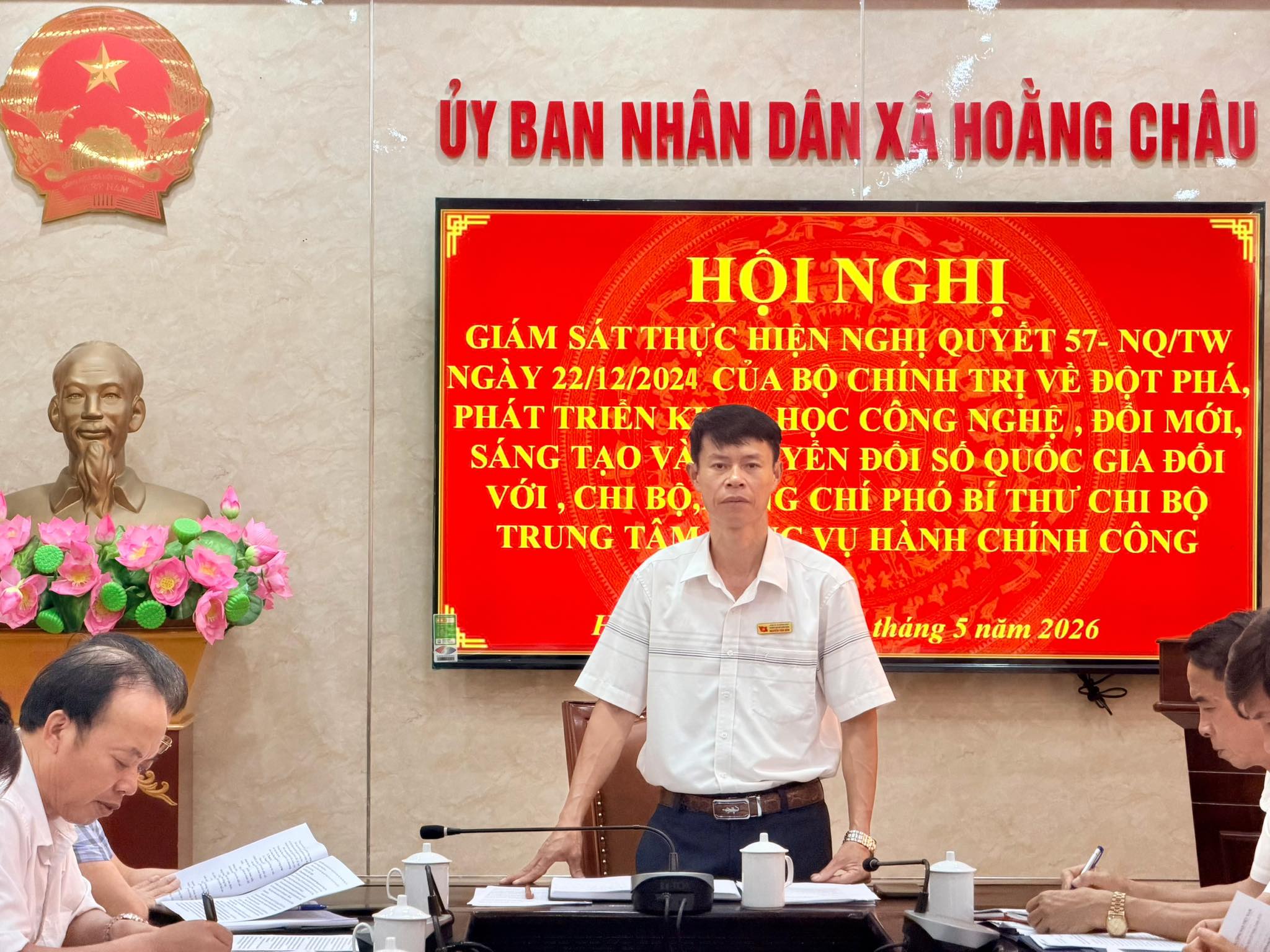 Anh-tin-bai