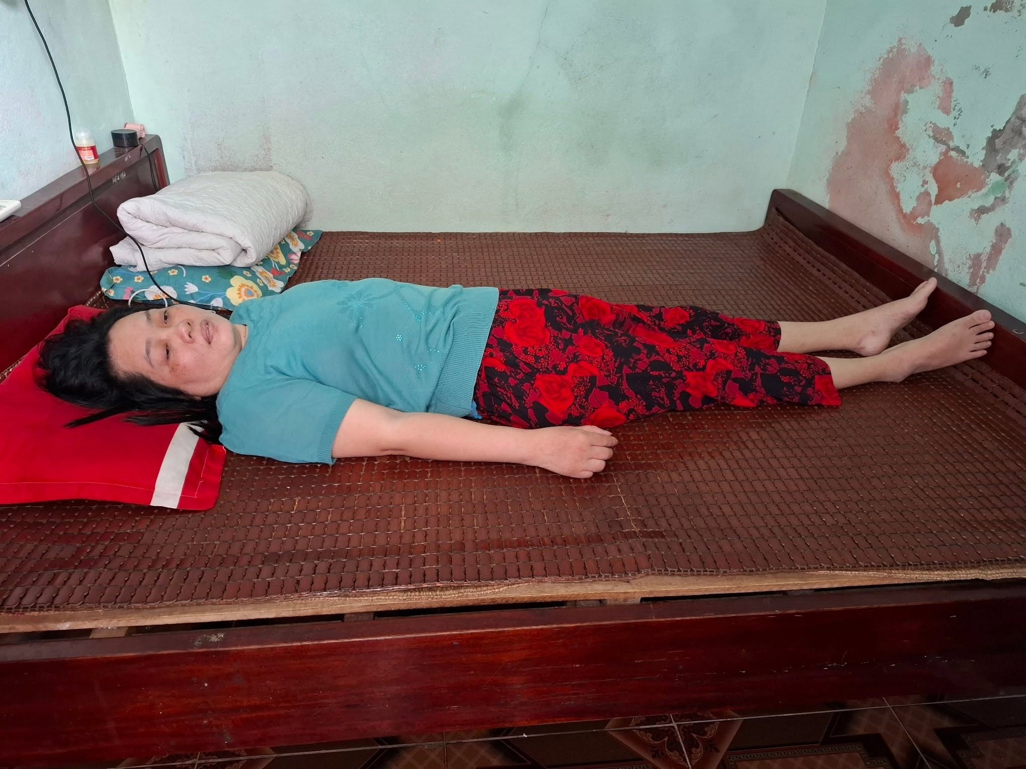 Có thể là hình ảnh về trẻ em