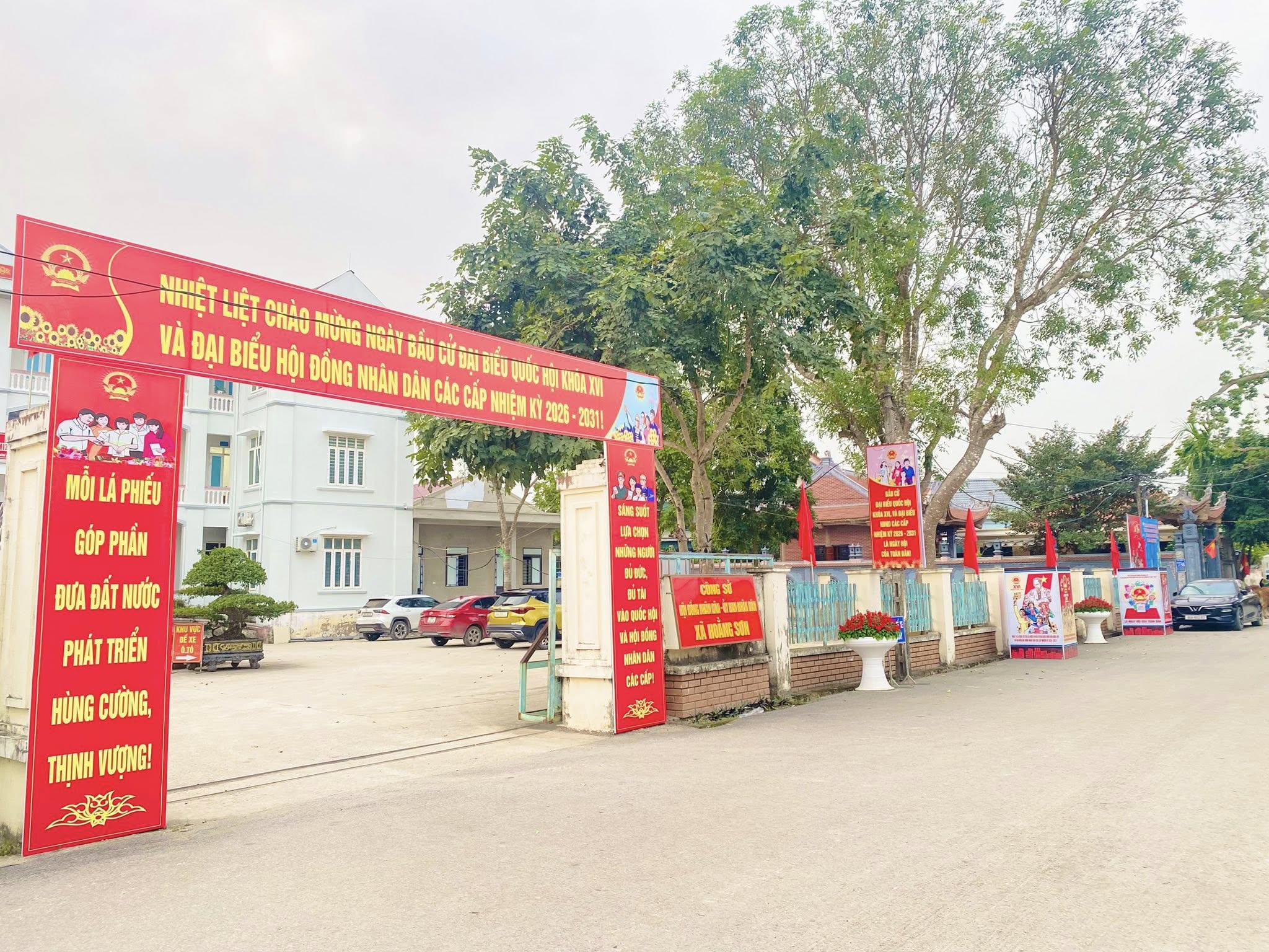 Anh-tin-bai