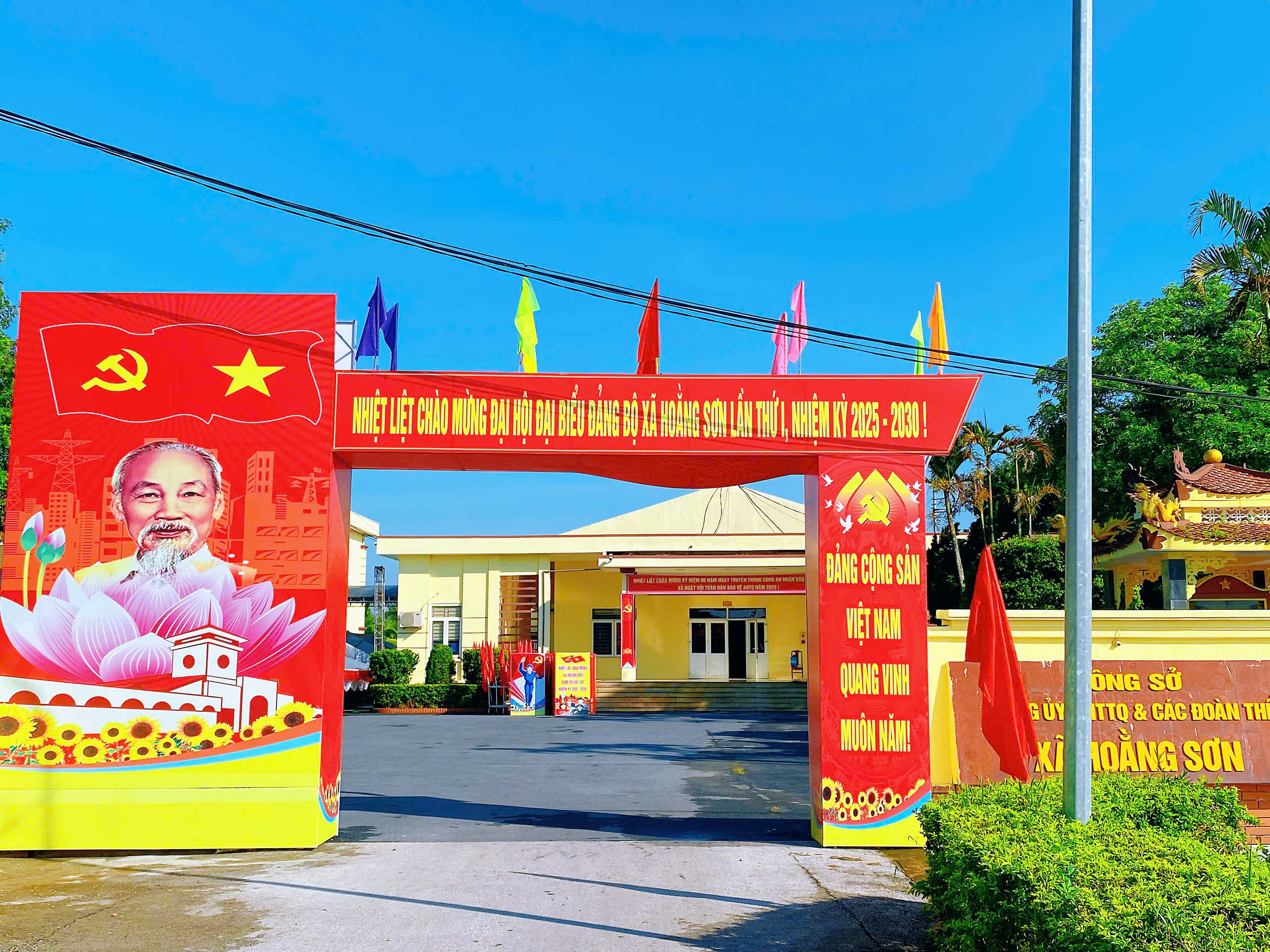 Anh-tin-bai