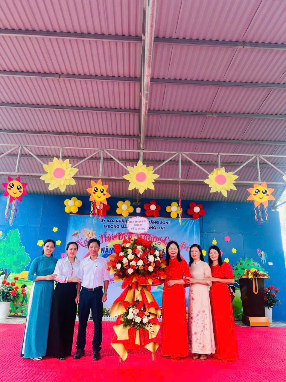Anh-tin-bai