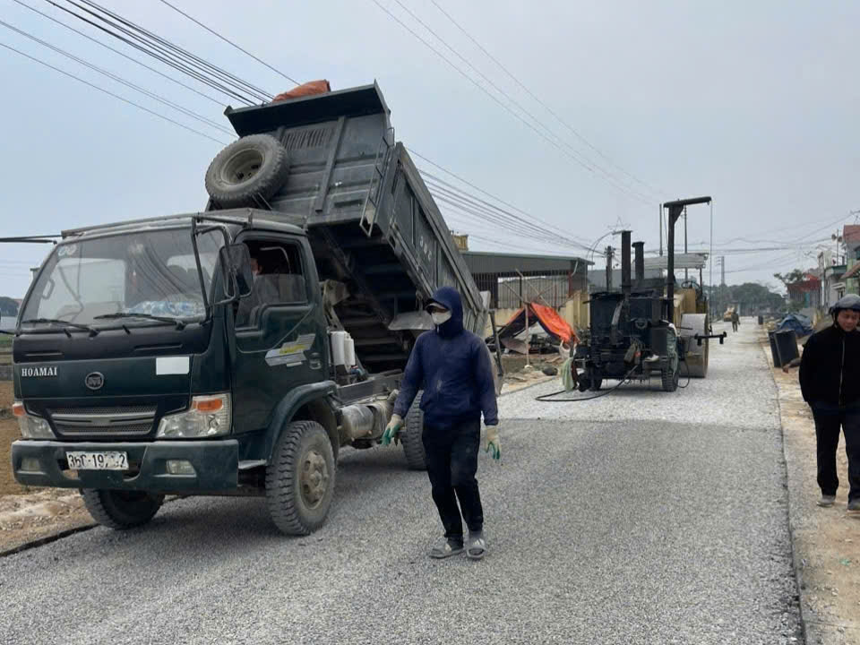 UBND XÃ HOẰNG SƠN: Ban hành kế hoạch Phát triển hệ thống hạ tầng kỹ thuật, trọng tâm là hạ tầng giao thông, giai đoạn 2025-2030 trên địa bàn xã