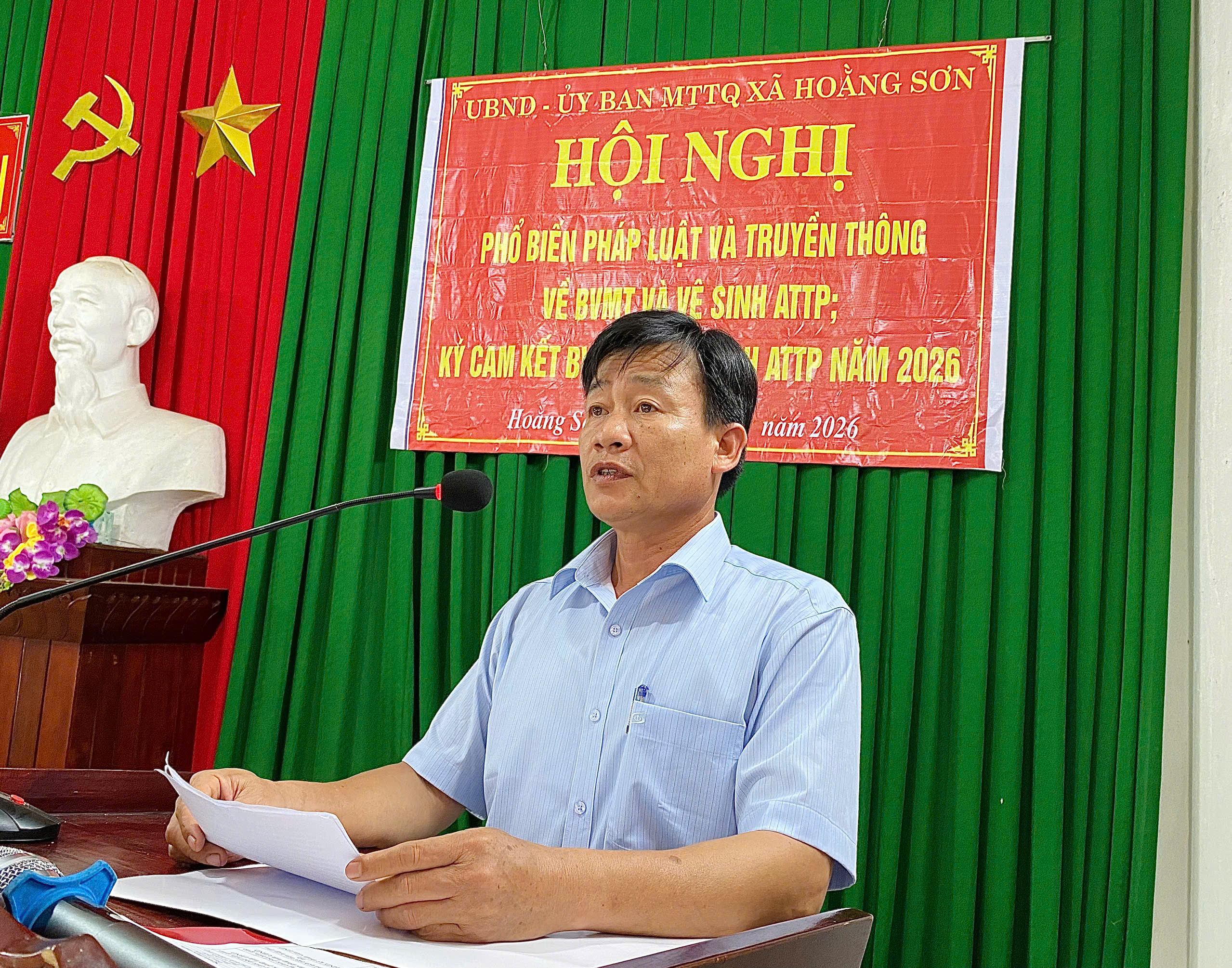 Anh-tin-bai