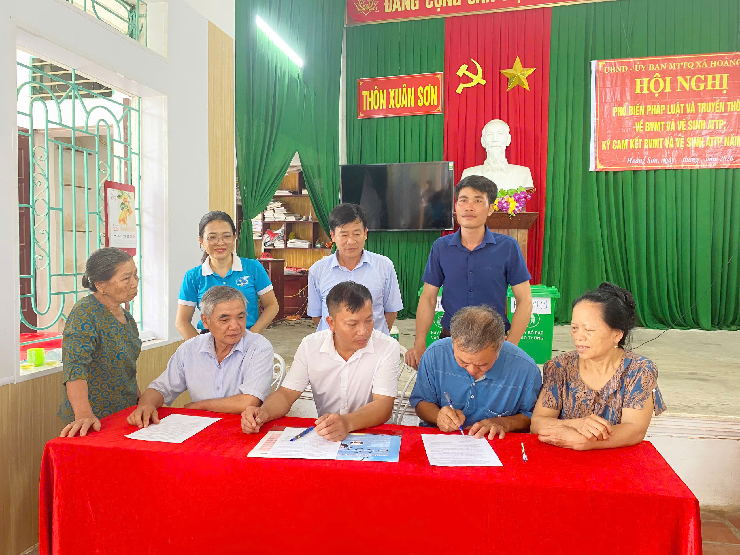 Anh-tin-bai