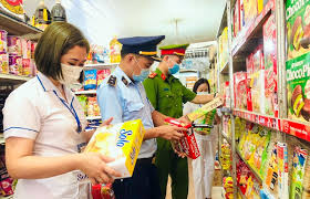 QUYẾT ĐỊNH Thành lập Đoàn kiểm tra vệ sinh An toàn thực phẩm trong dịp Tết Nguyên Đán Giáp Thìn và mùa lễ hội năm 2024