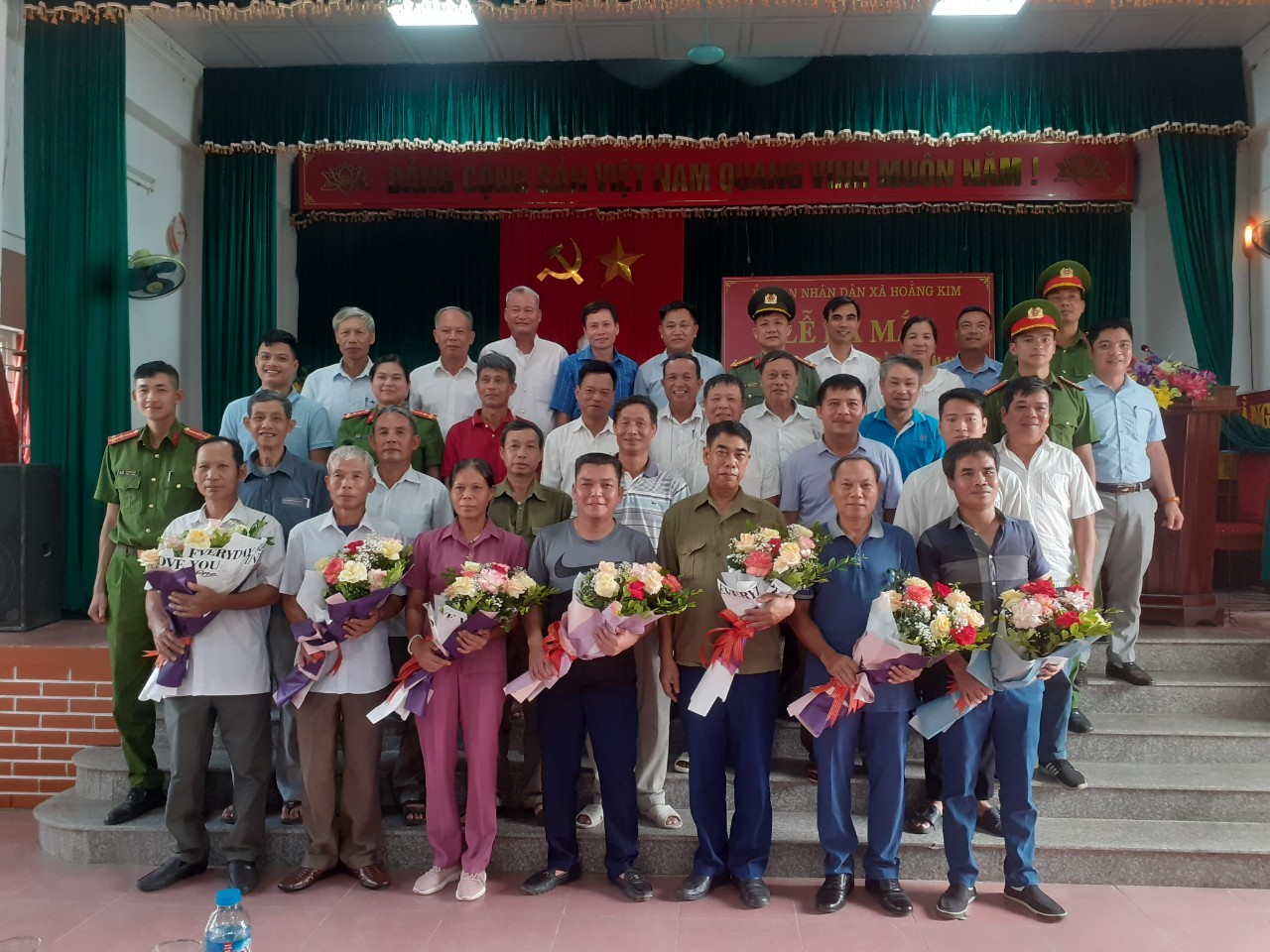 XÃ HOẰNG KIM TỔ CHỨC LỄ RA MẮT TỔ BẢO VỆ AN NINH, TRẬT TỰ Ở CƠ SỞ