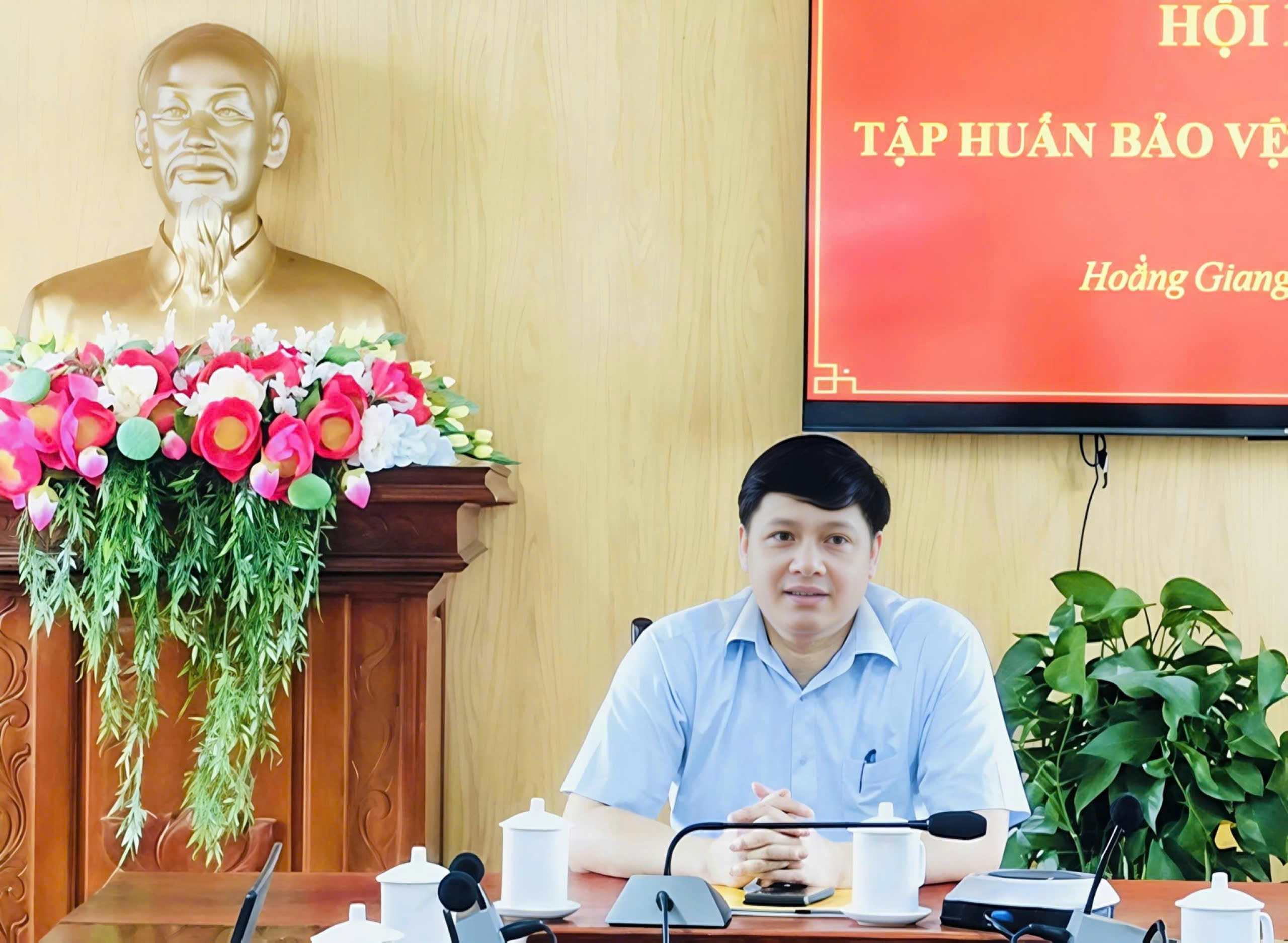 Anh-tin-bai