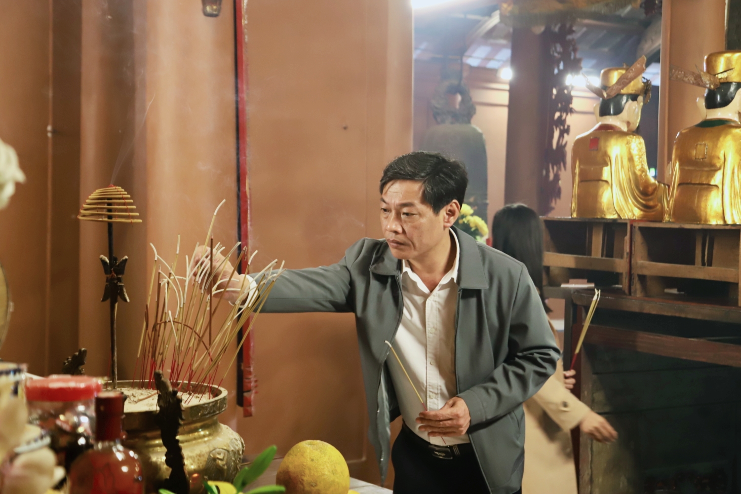 Anh-tin-bai