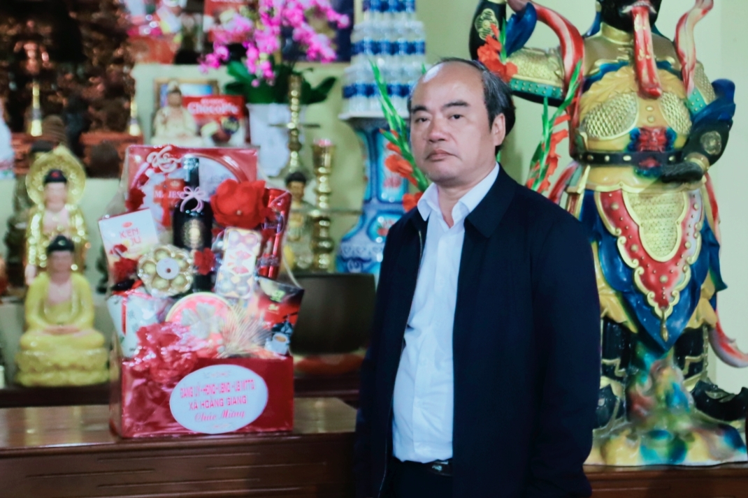 Anh-tin-bai
