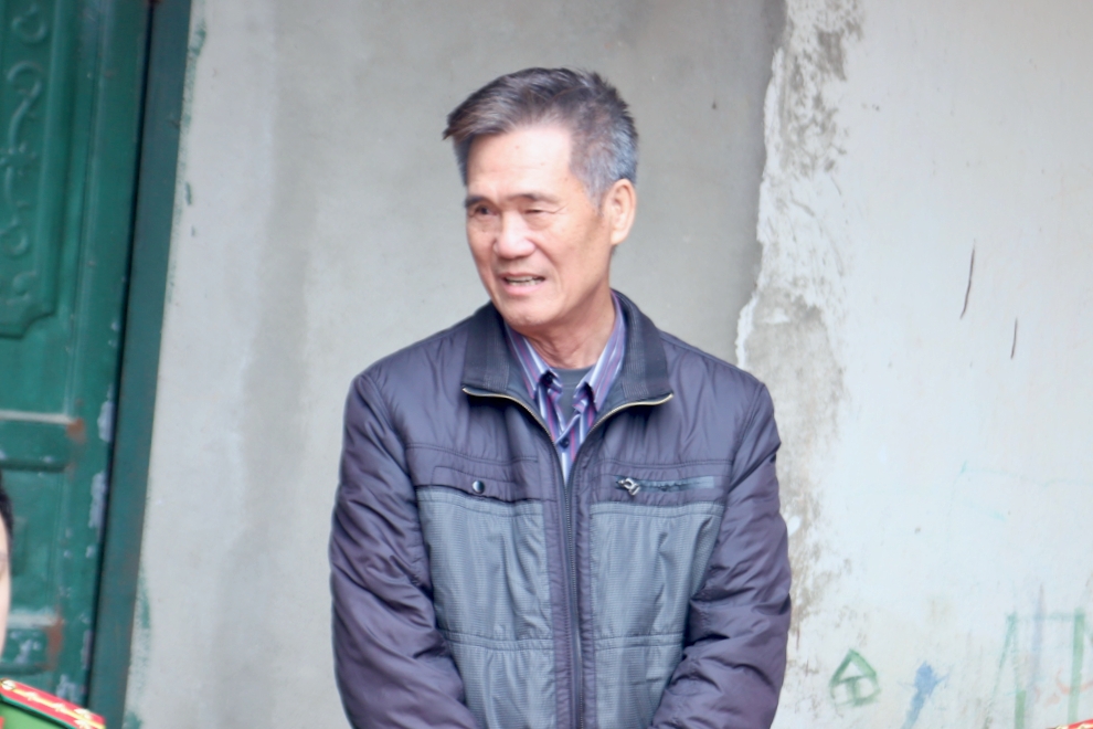 Anh-tin-bai