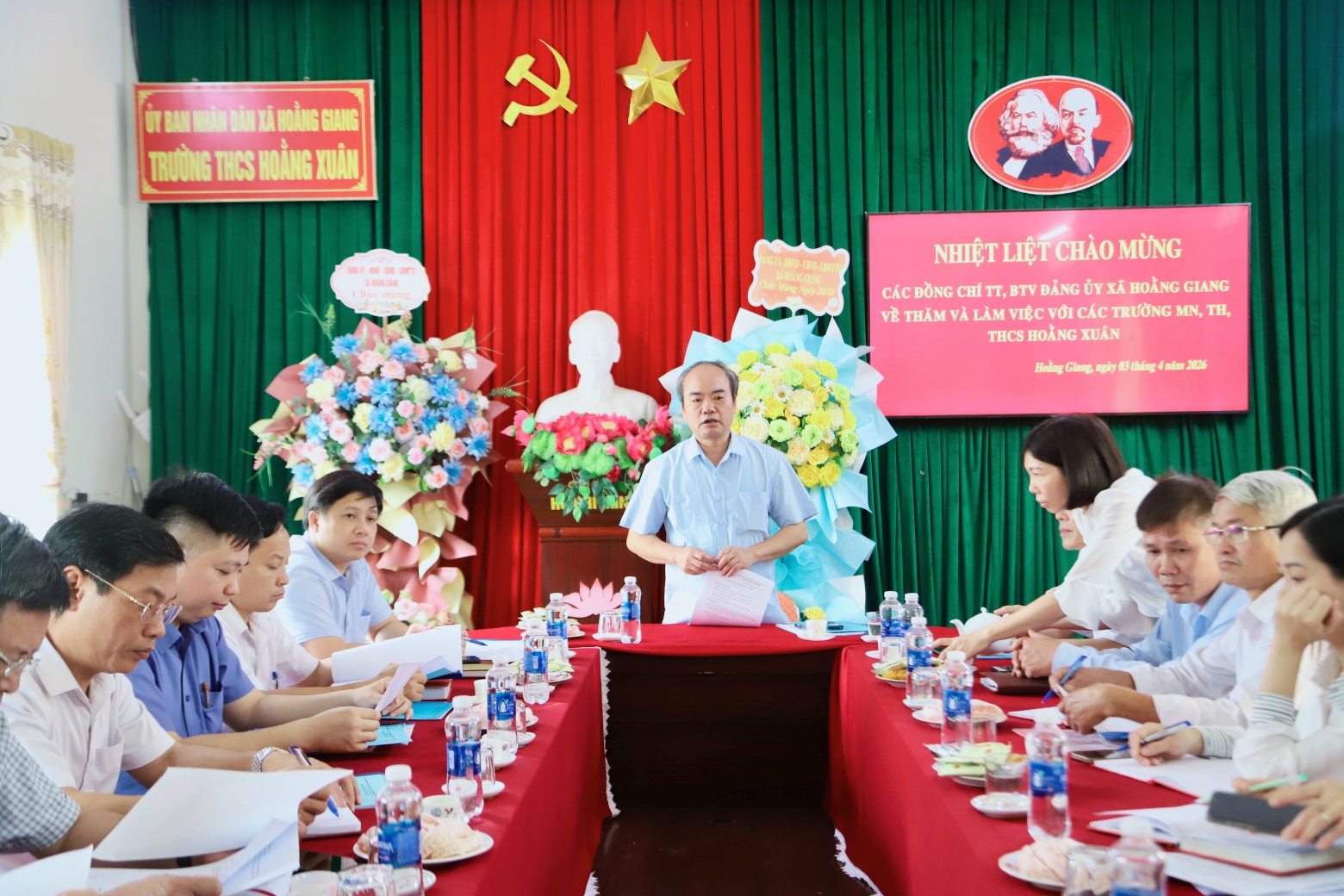 Anh-tin-bai