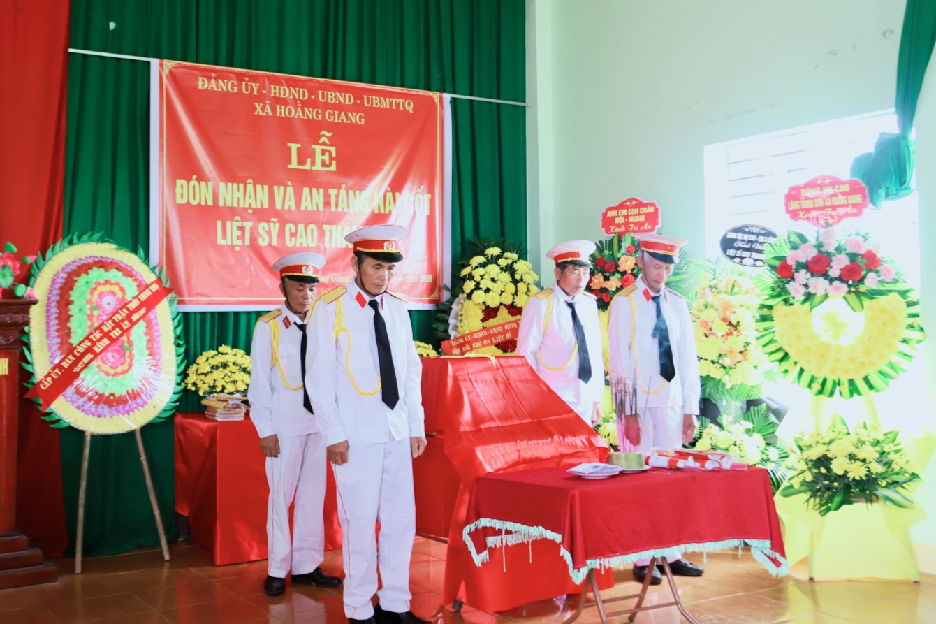 Xã Hoằng Giang tổ chức lễ đón nhận và an táng hài cốt liệt sĩ Cao Thanh Đa