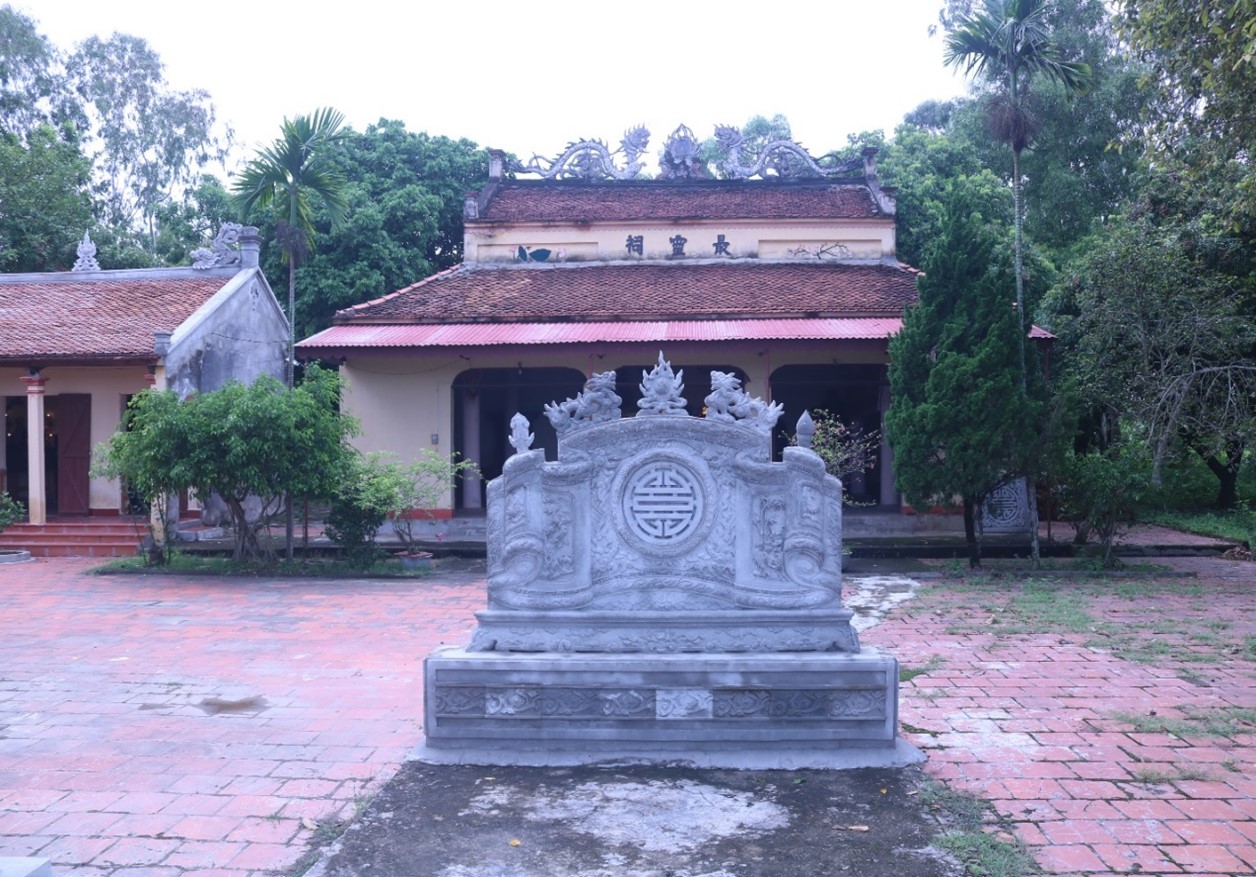 Anh-tin-bai