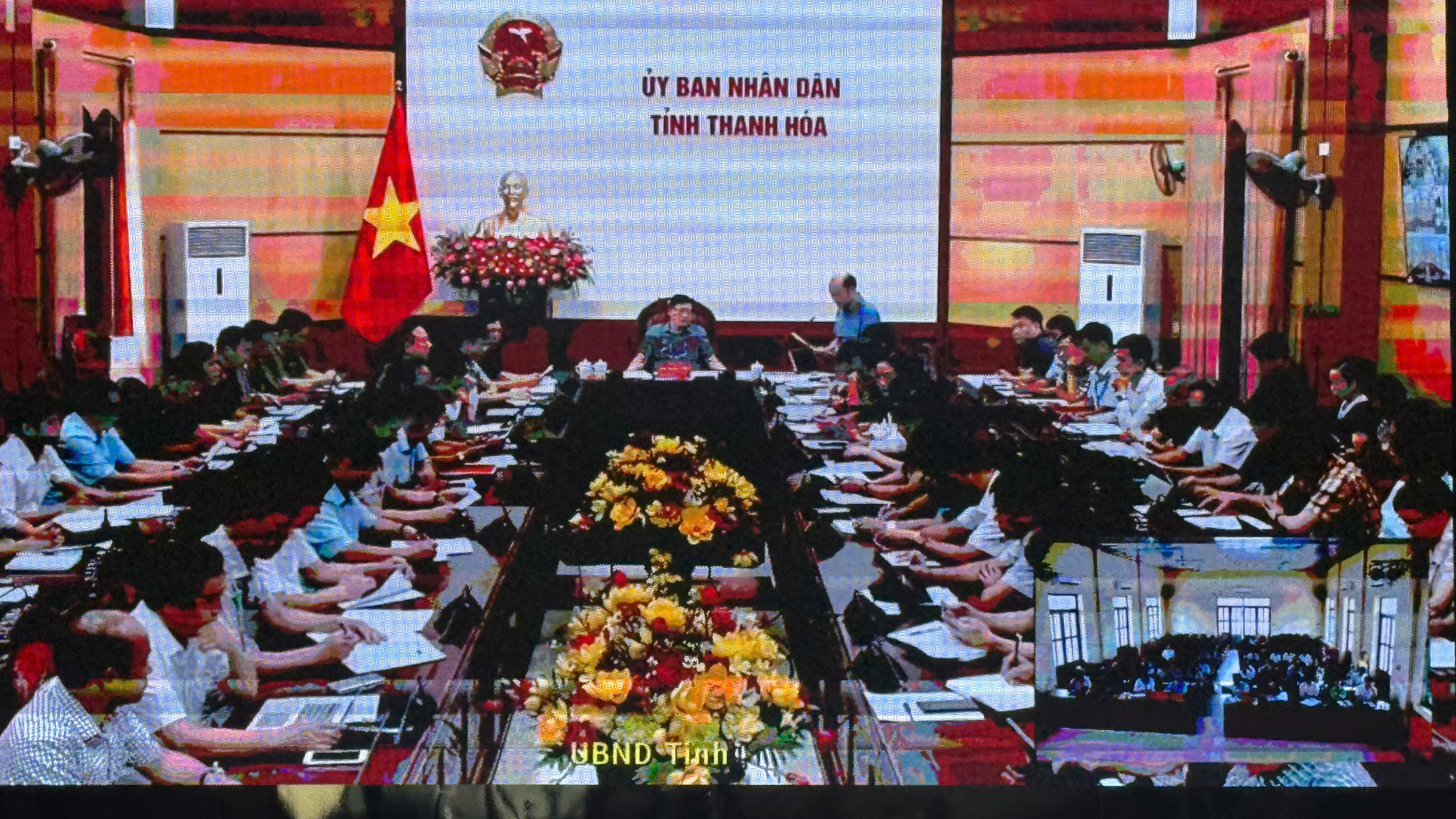 Anh-tin-bai