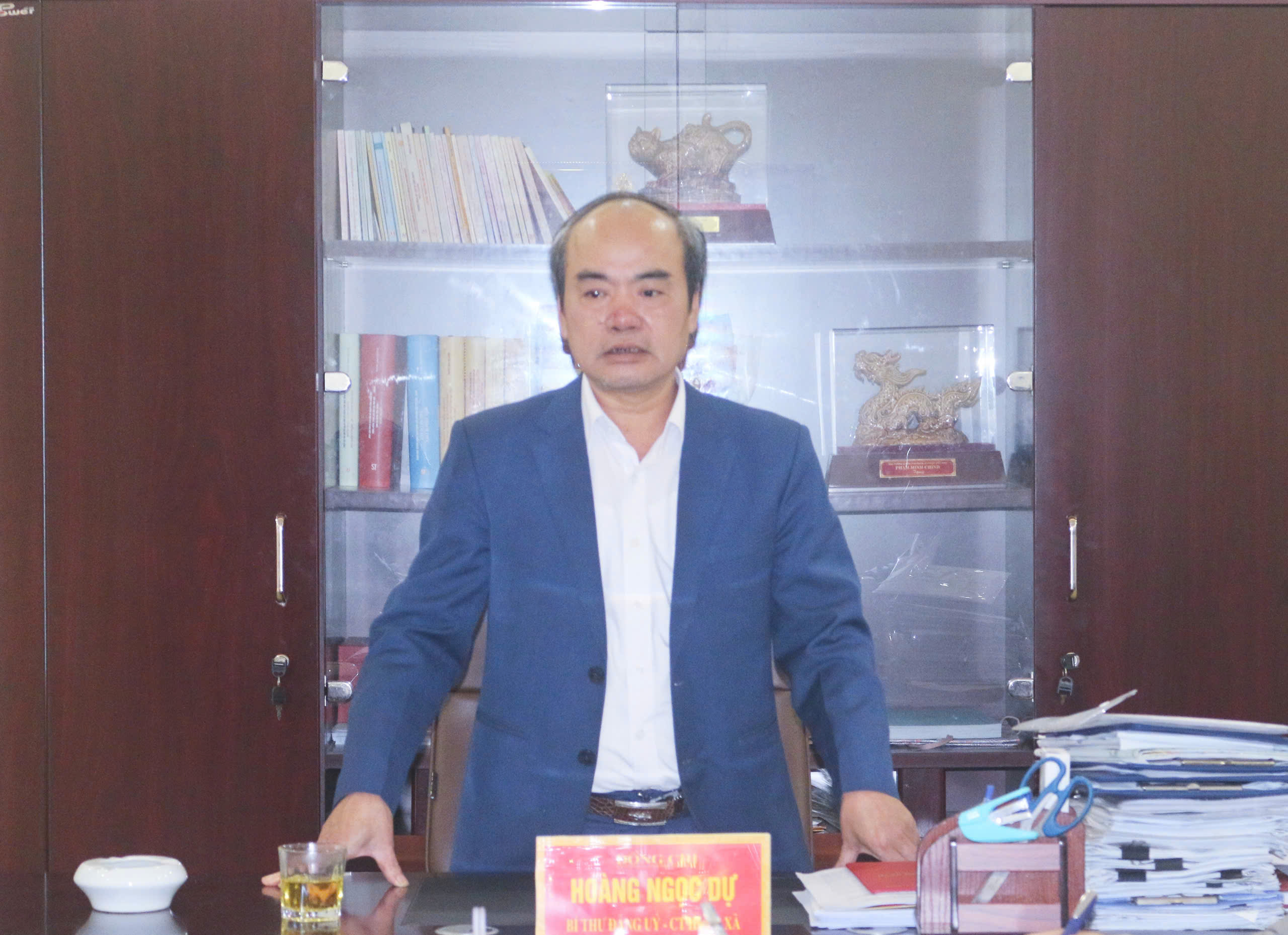 Anh-tin-bai