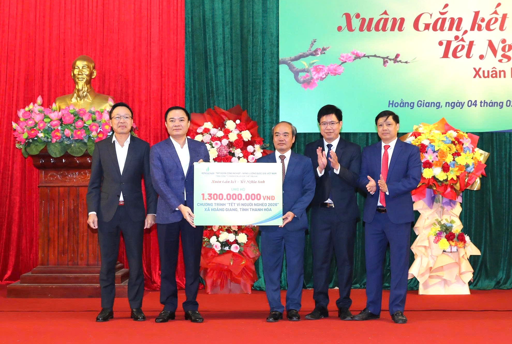 Tập đoàn Công nghiệp – Năng lượng Quốc gia Việt Nam tổ Chức chương trình “Xuân gắn kết – Tết nghĩa tình” năm 2026: đồng hành cùng xã Hoằng Giang trong công tác an sinh xã hội