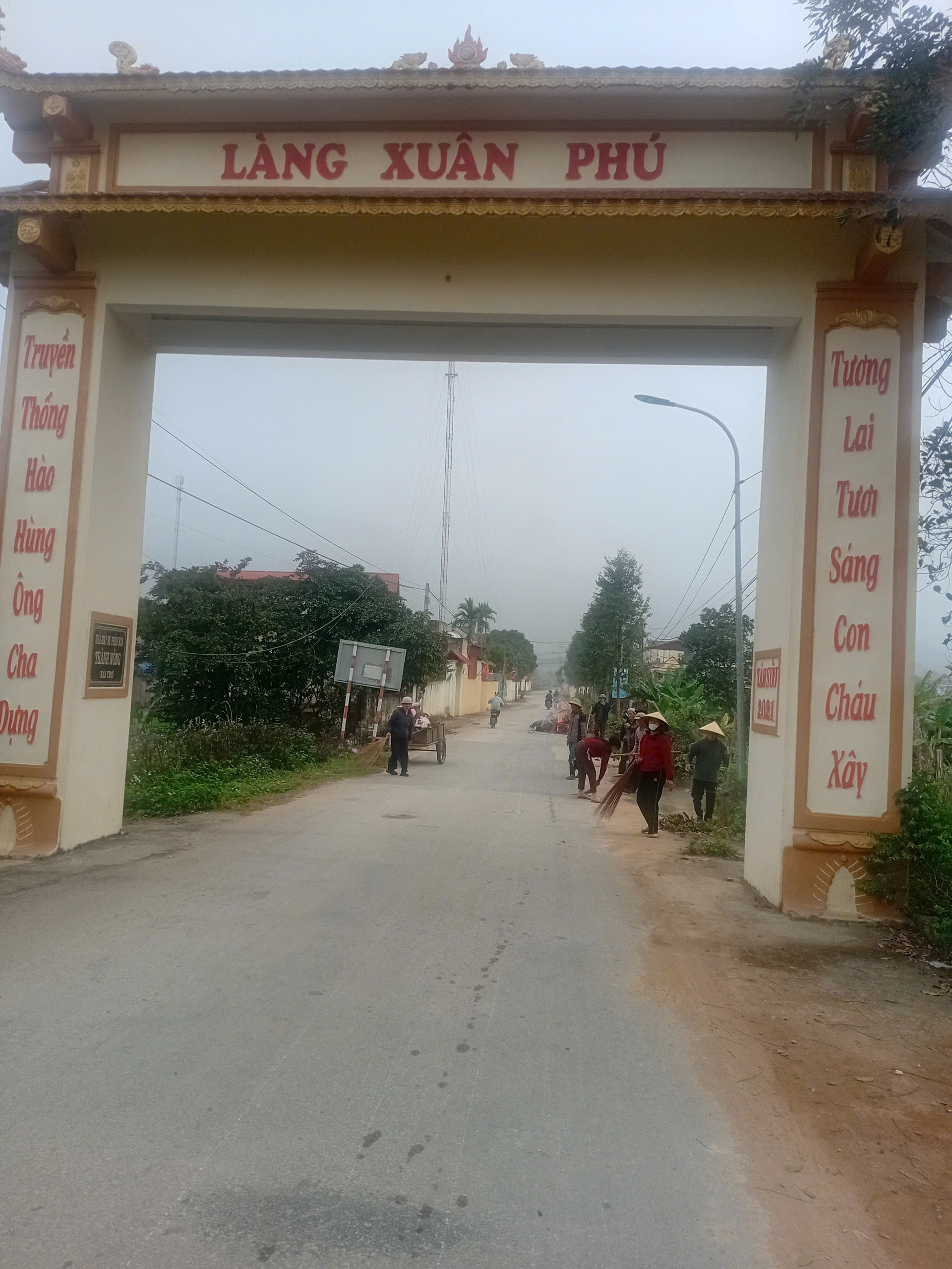 Anh-tin-bai