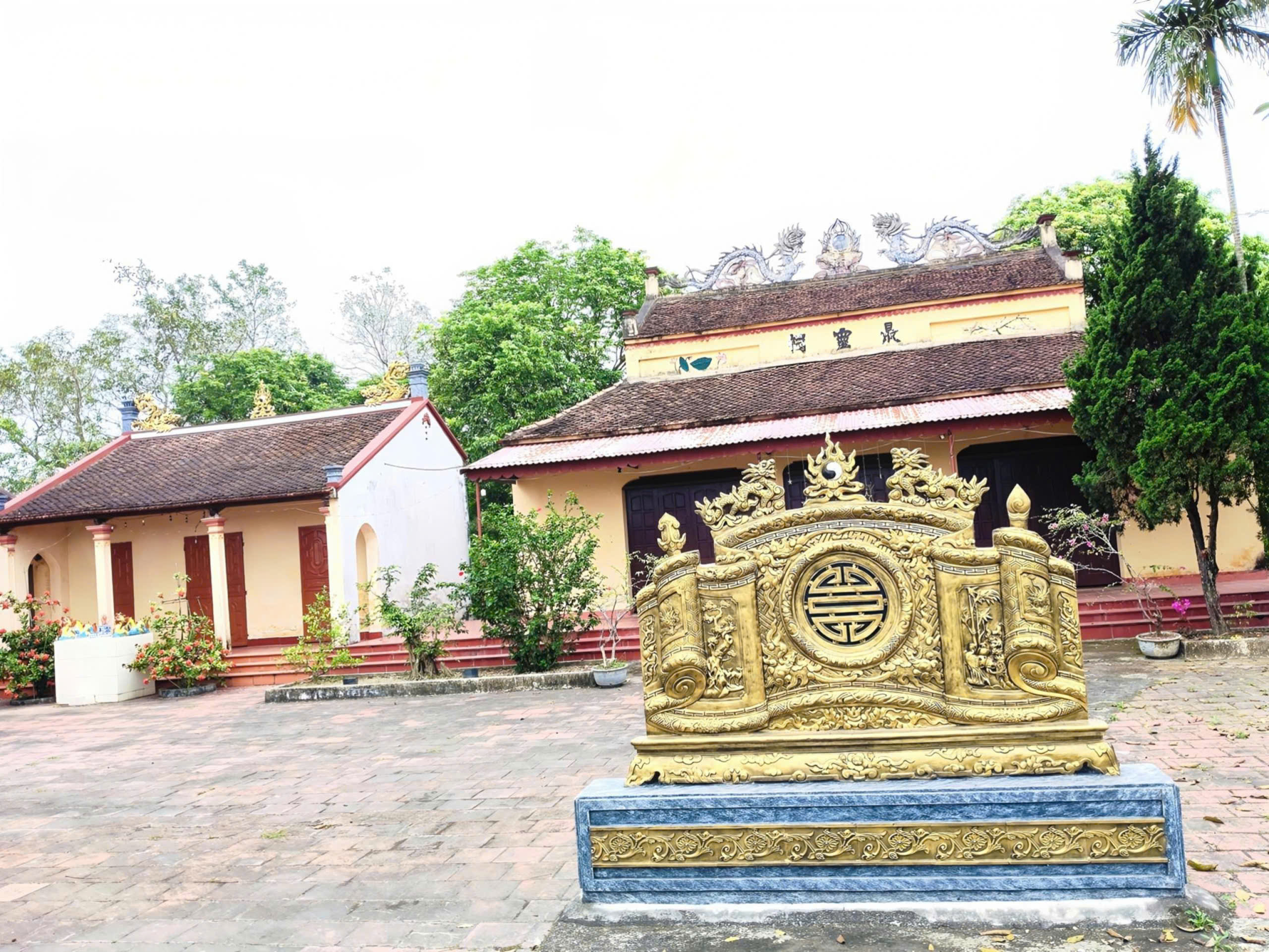 Anh-tin-bai