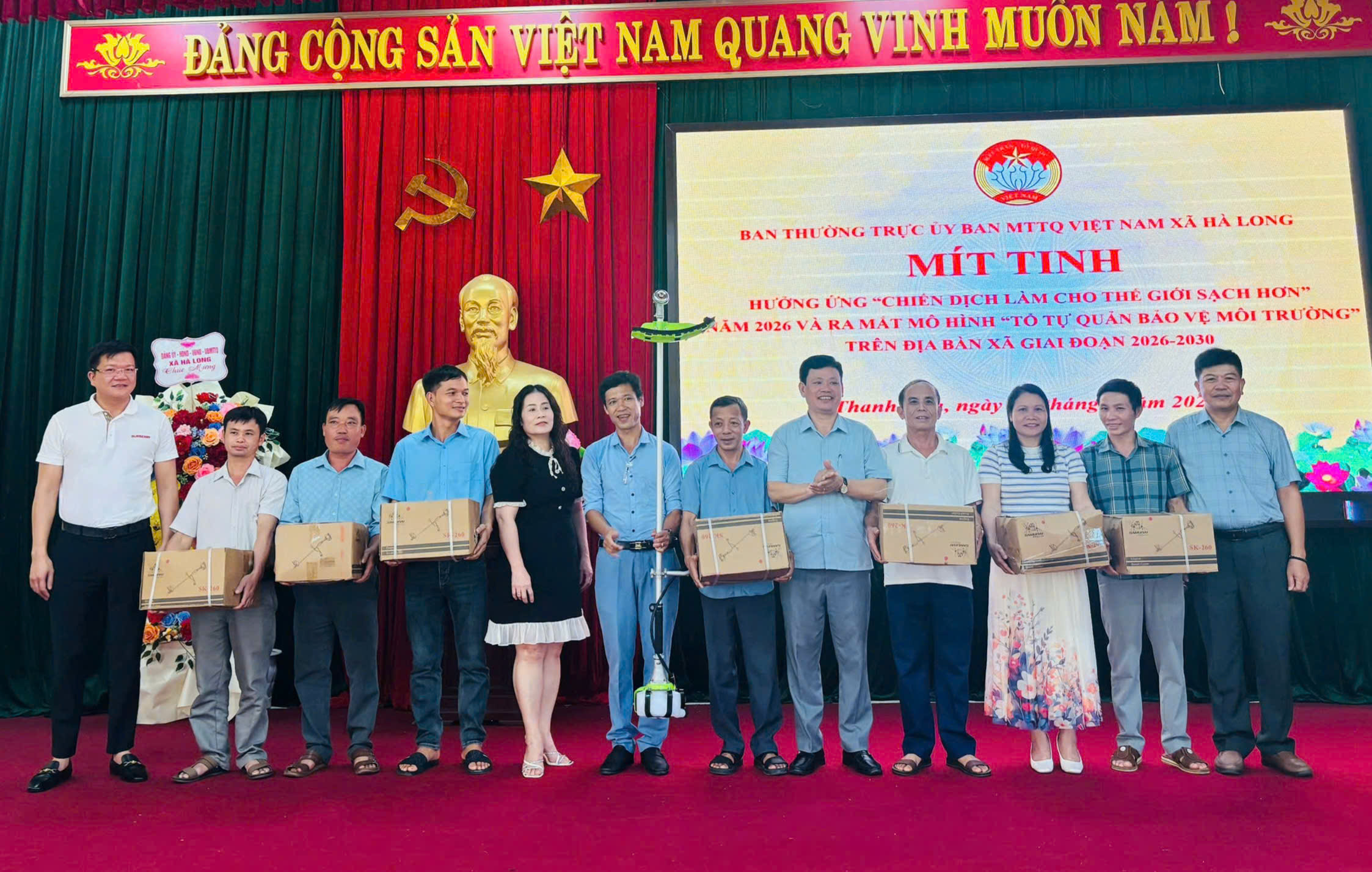Anh-tin-bai
