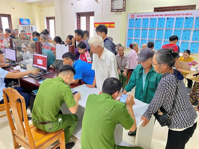 Tống Sơn nâng cao chất lượng phục vụ hành chính.