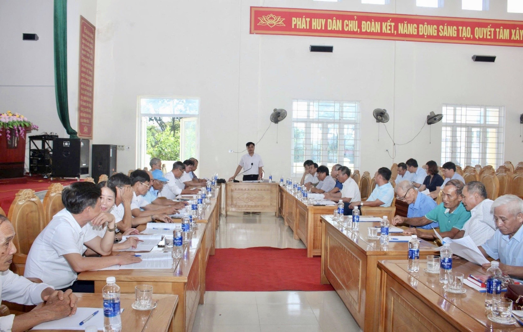 Đảng ủy xã Tống Sơn tổ chức Hội nghị góp ý vào dự thảo Báo cáo chính trị trình Đại hội Đại biểu Đảng bộ xã lần thứ I, nhiệm kỳ 2025 – 2030. 