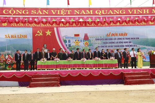 lễ đón nhận 3.jpg