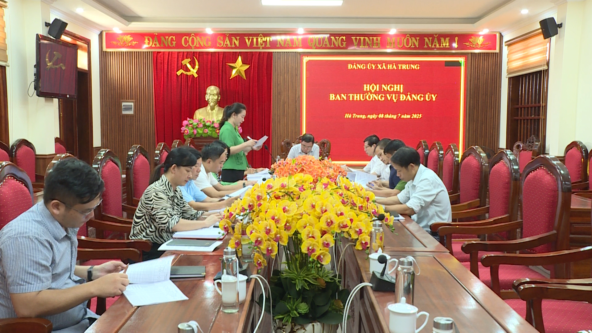 Anh-tin-bai