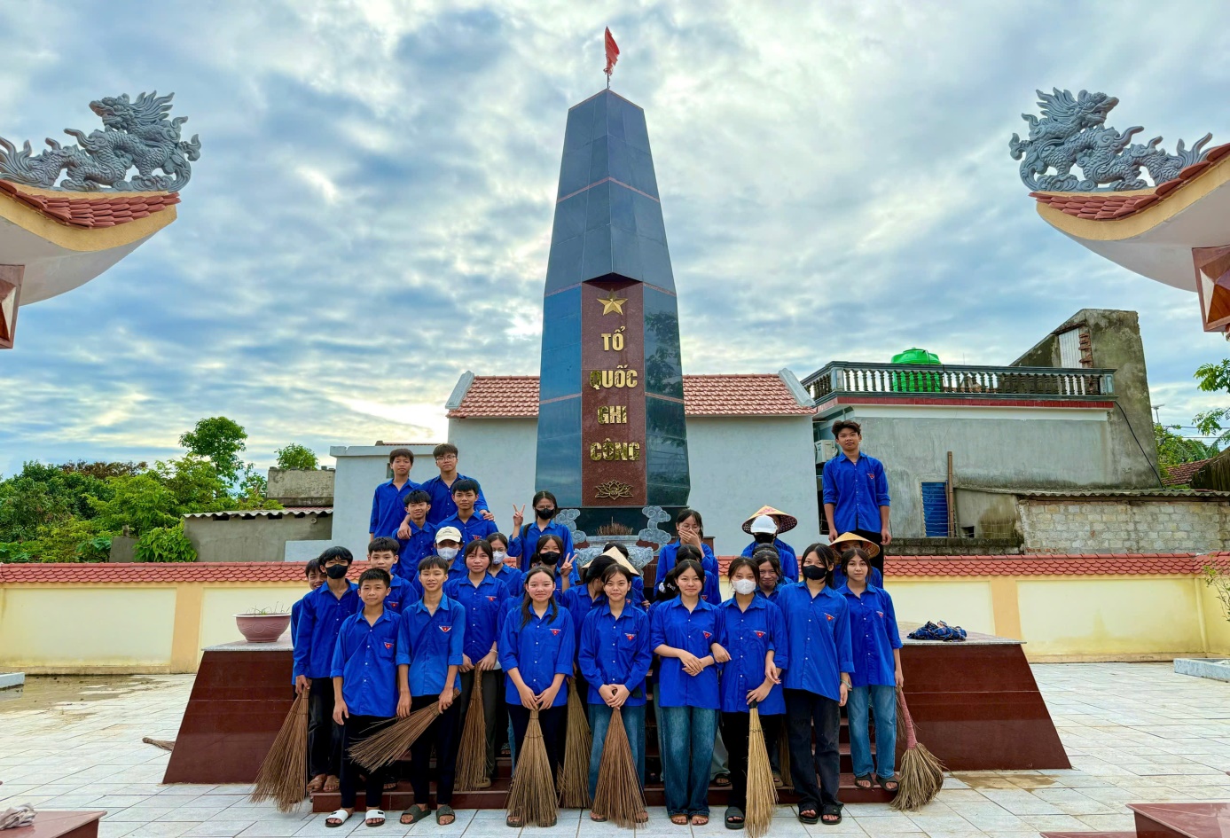 D:\Tình Văn phòng MTTQ xã Lĩnh Toại\Ảnh\TN. 02.jpg