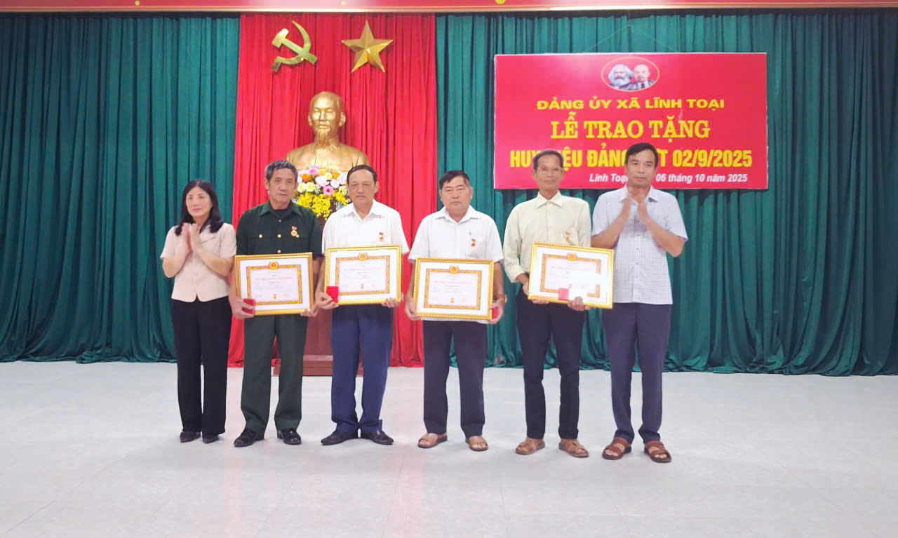 D:\1. TỔNG HỢP\Desktop\ảnh\z7087672089364_7416452c269adfef21cb63788da7d7a9.jpg